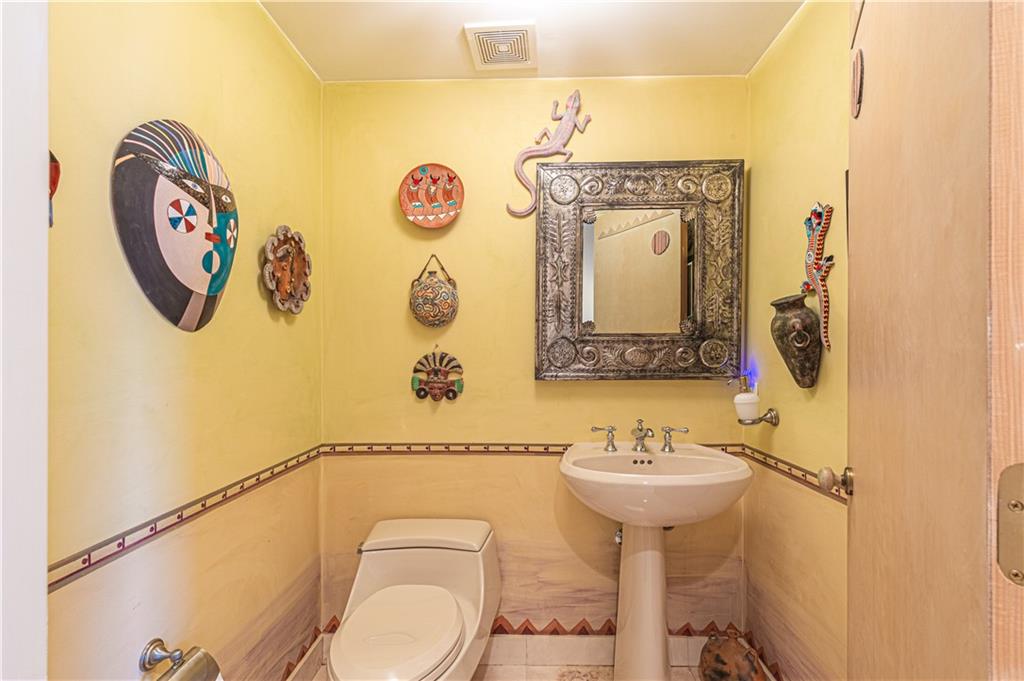 RENAISSANCE ONTHE OCEAN - Residential