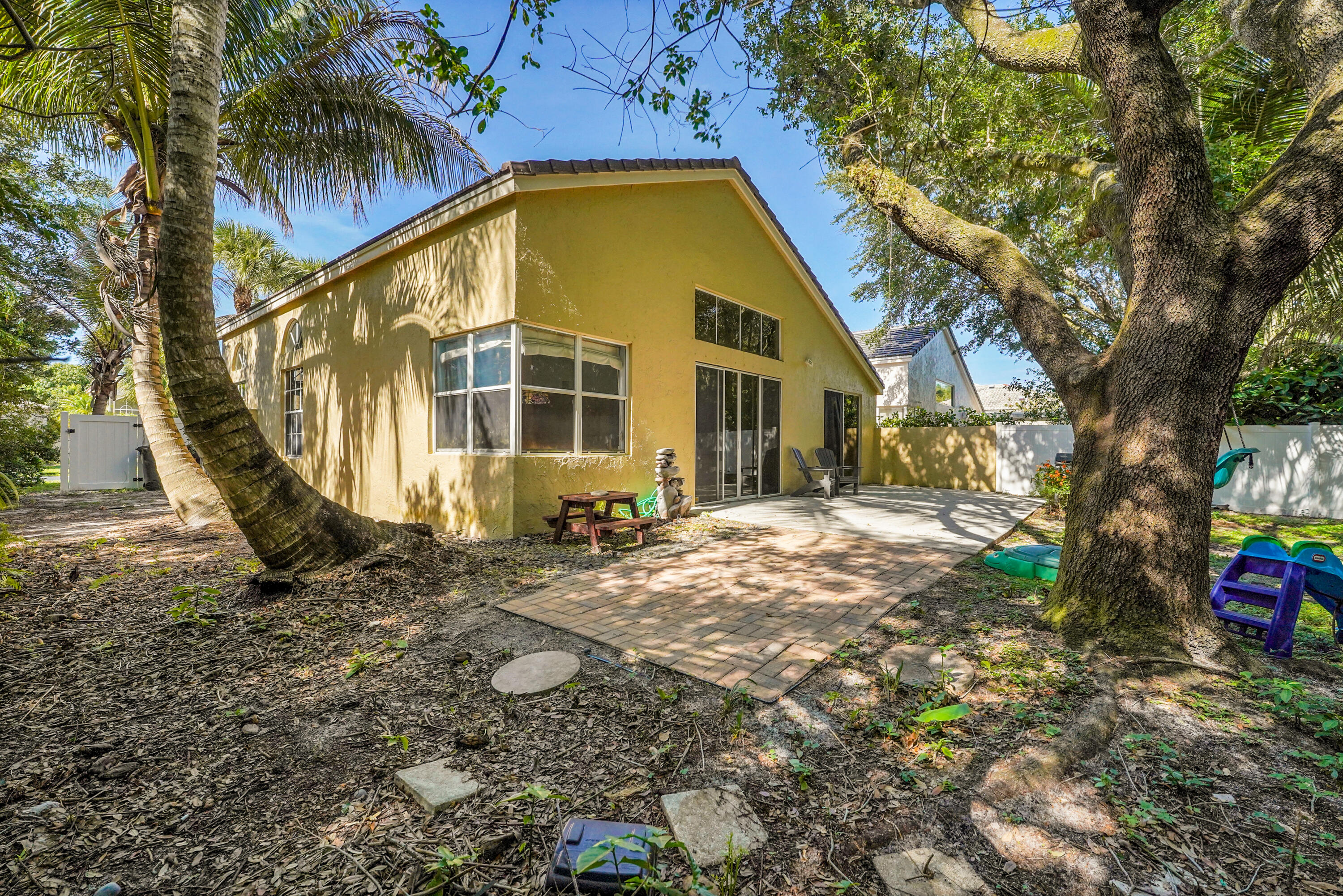 SMITH FARM - SMITH DAIRY - Residential
