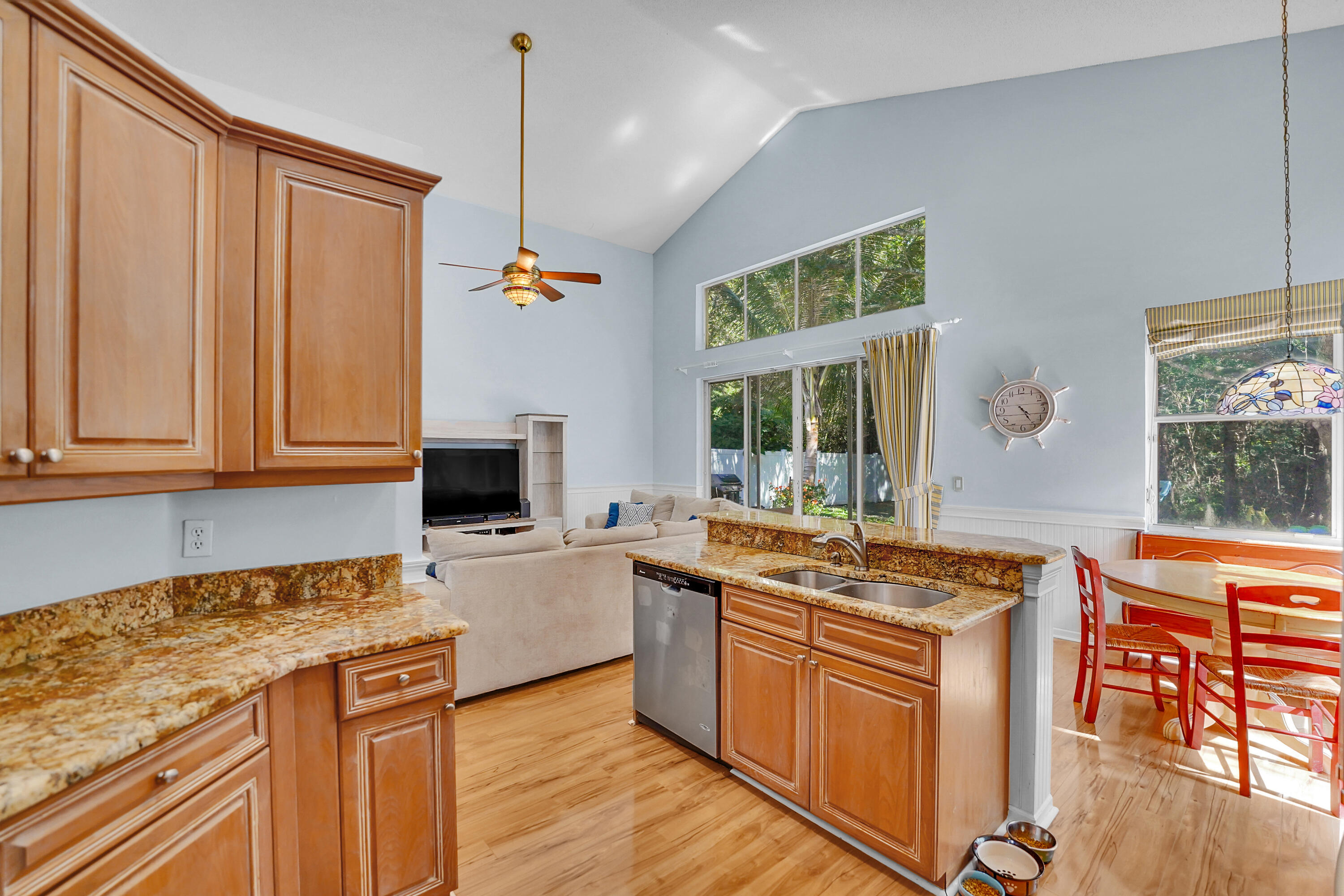 SMITH FARM - SMITH DAIRY - Residential