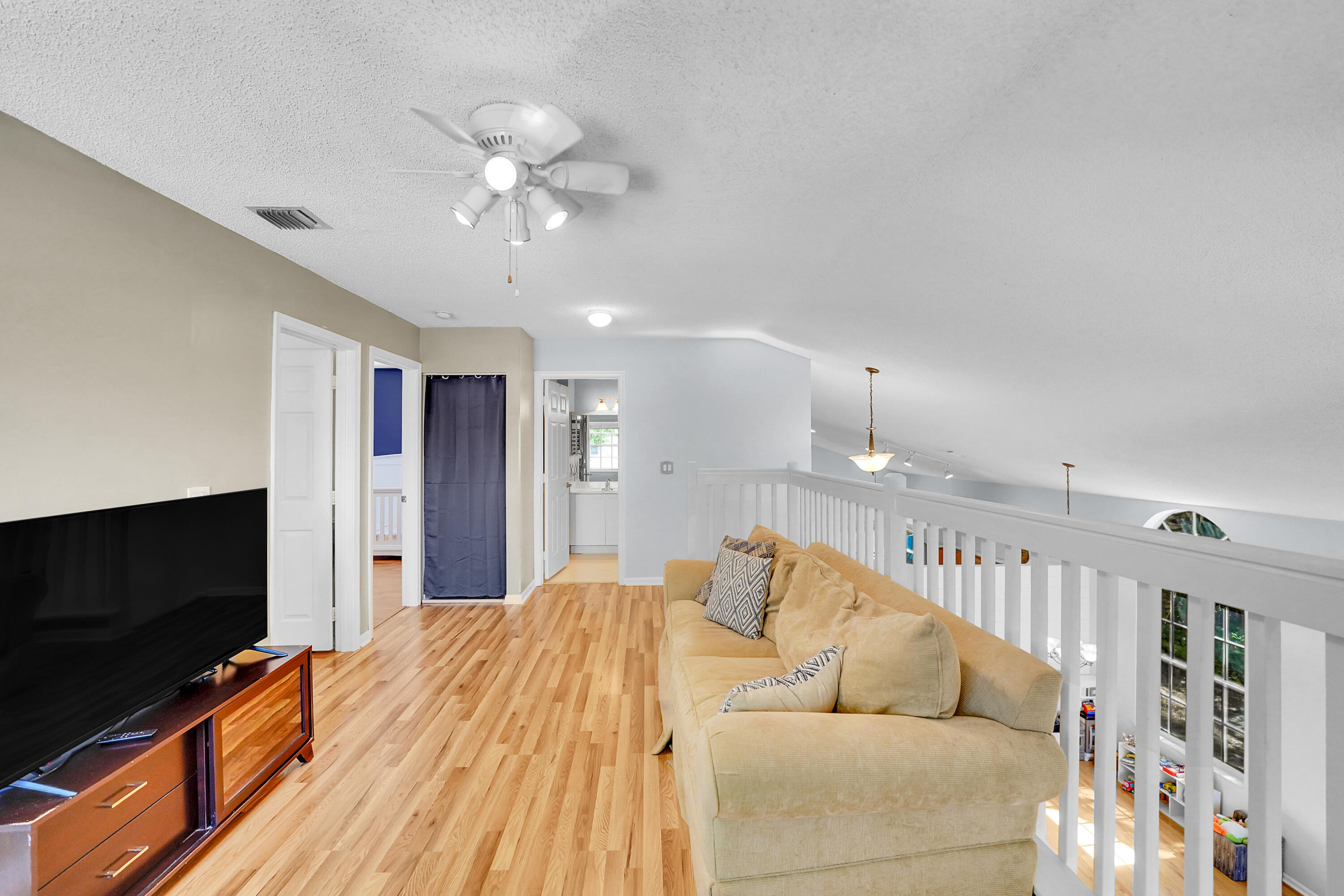 SMITH FARM - SMITH DAIRY - Residential