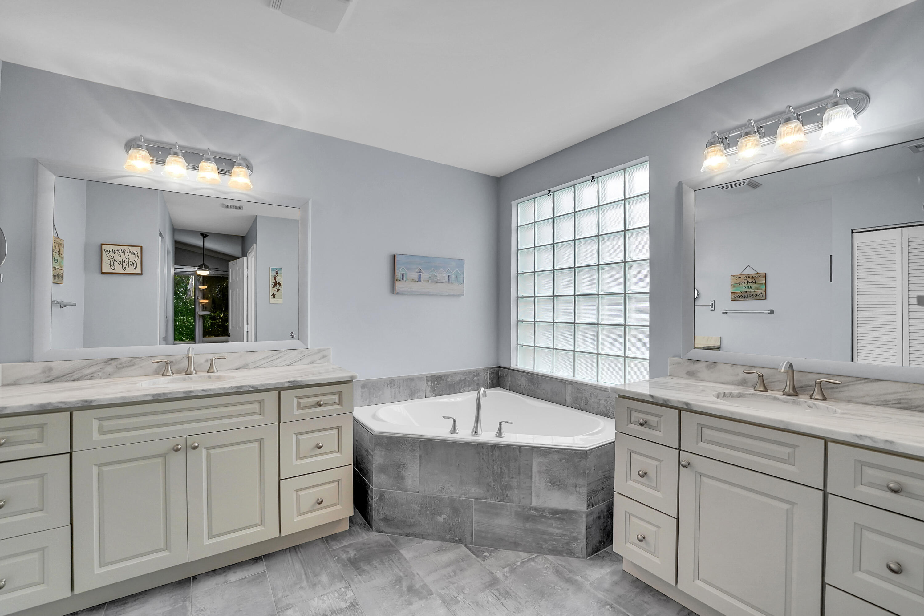 SMITH FARM - SMITH DAIRY - Residential