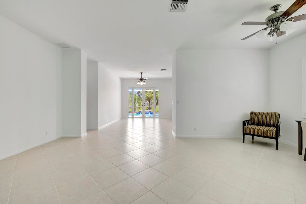 Photo of 7860 NW 70 Avenue, Parkland, FL 33067 (MLS # R10945641)