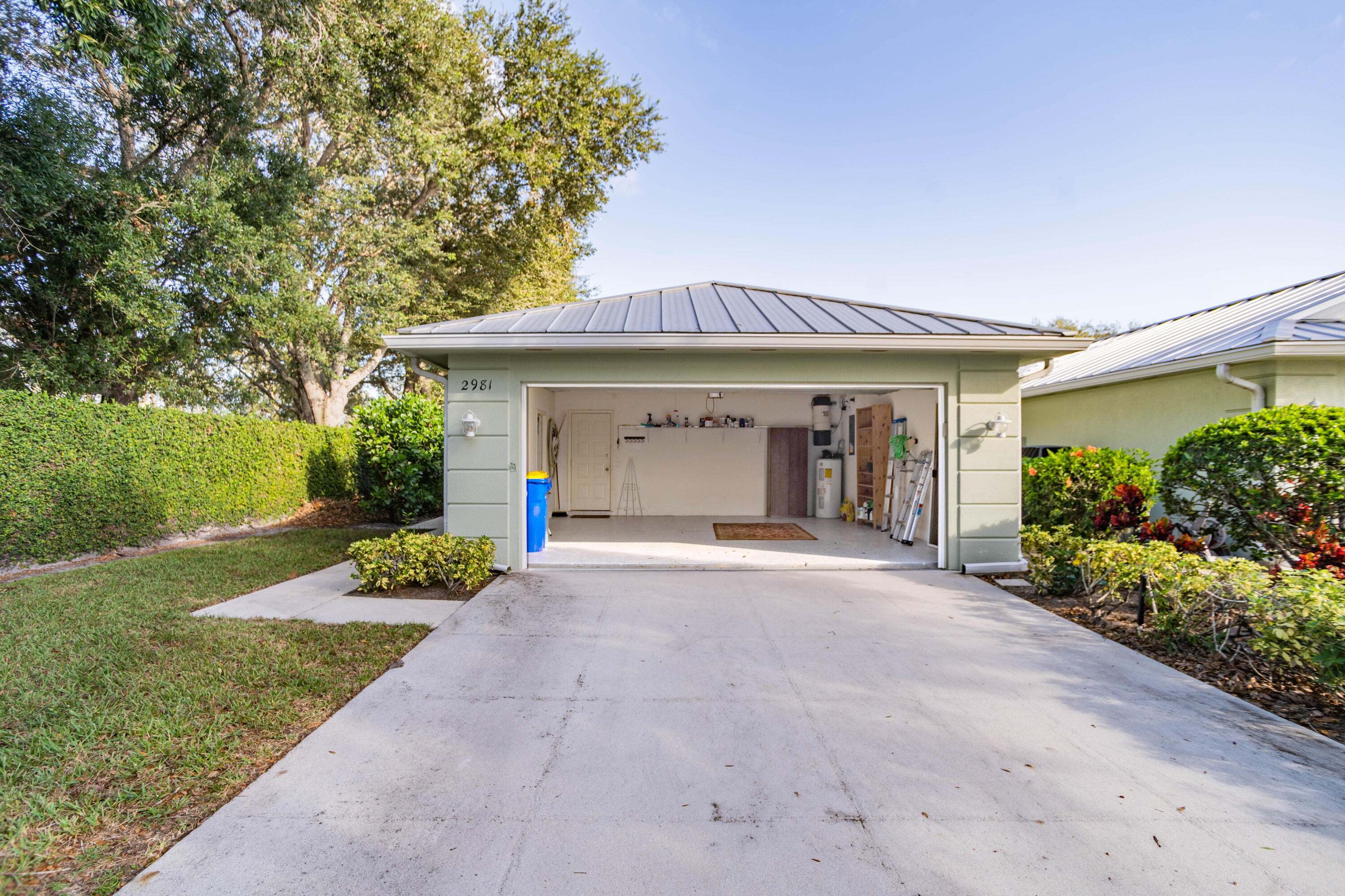 THE MEADOWS AT MARTIN DOWNS - Residential