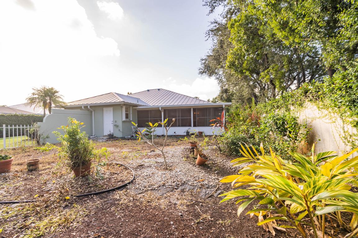 THE MEADOWS AT MARTIN DOWNS - Residential