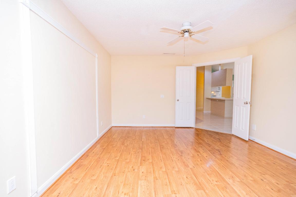 THE MEADOWS AT MARTIN DOWNS - Residential