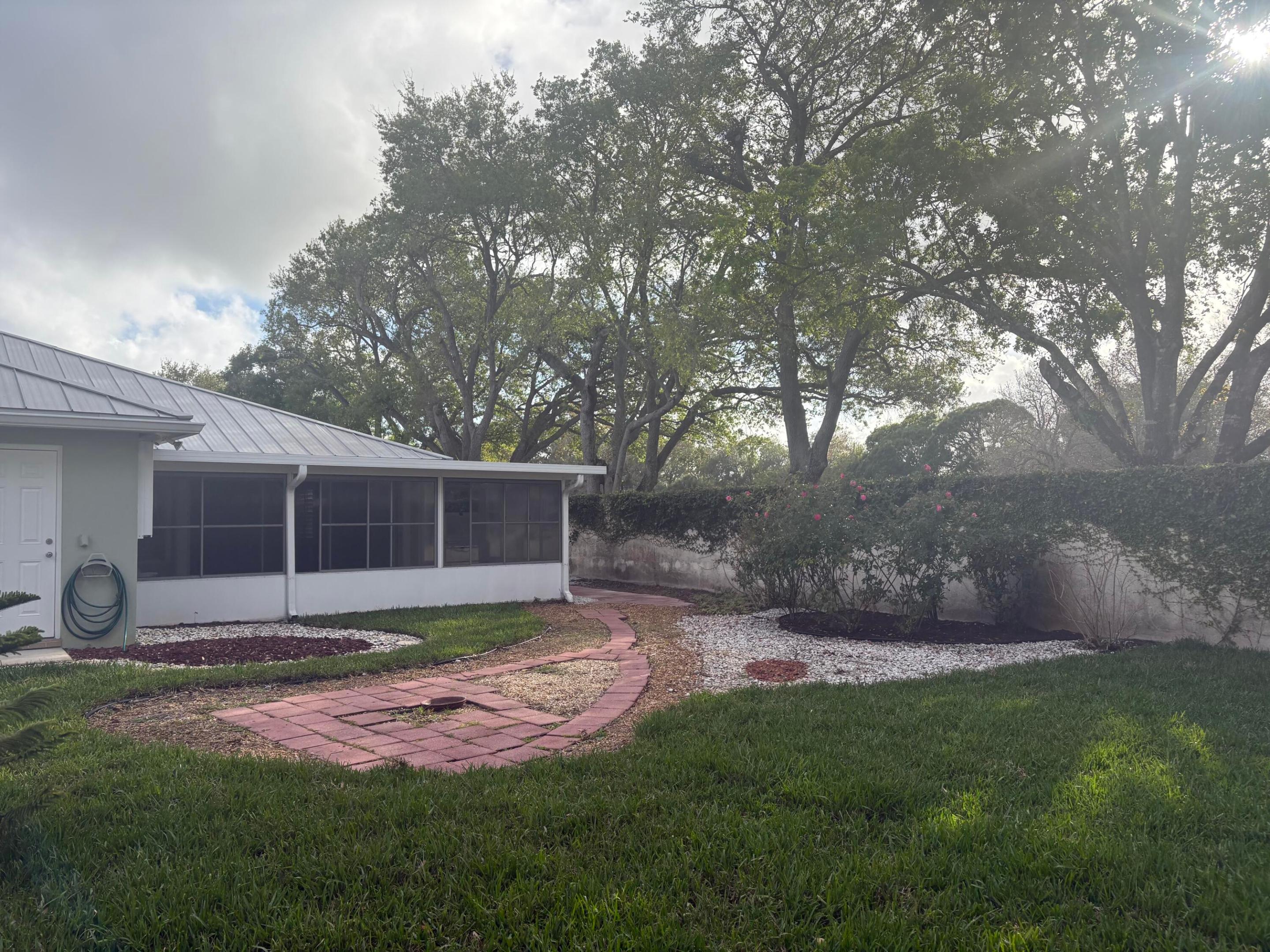 THE MEADOWS AT MARTIN DOWNS - Residential