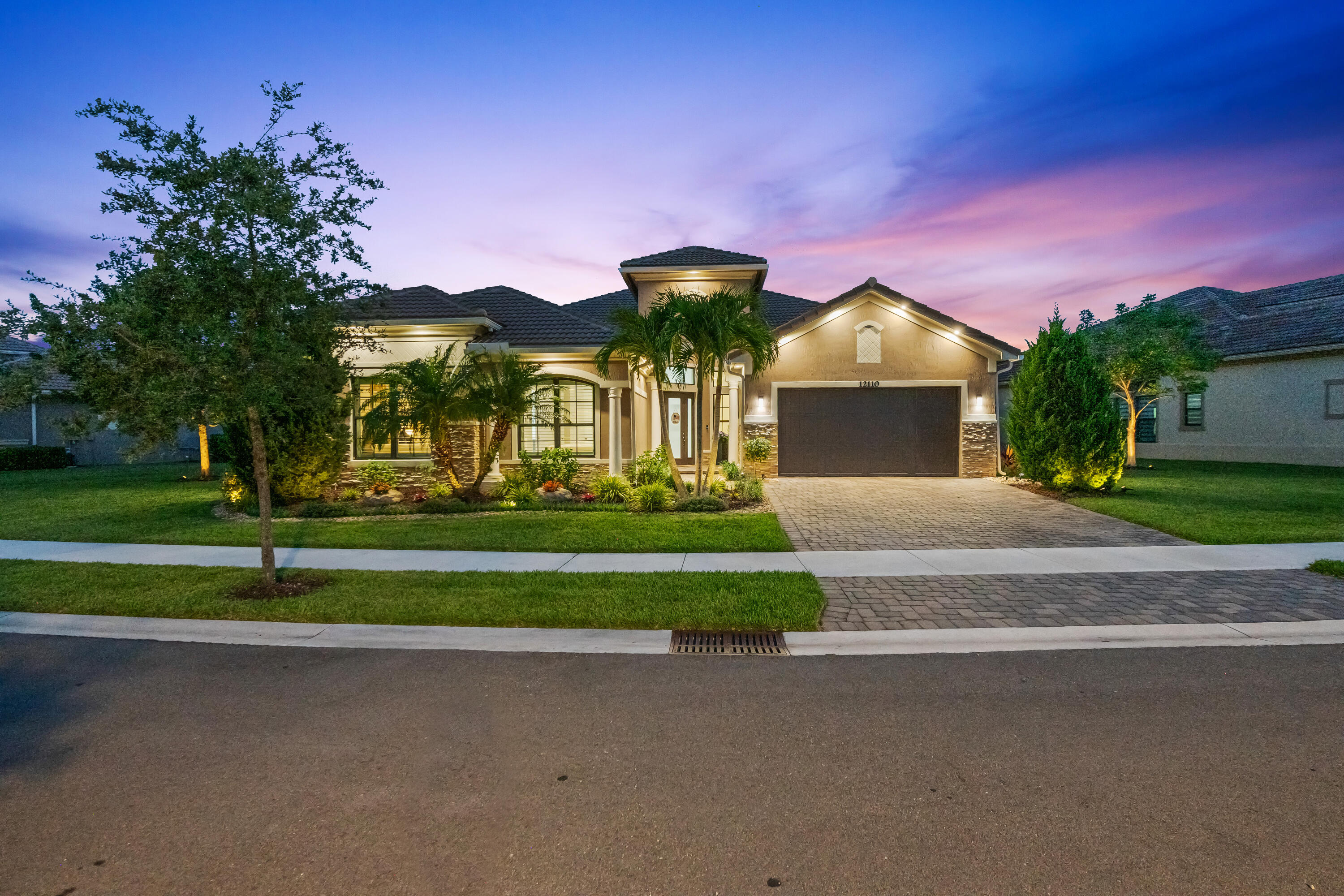 PARKLAND ROYALE - Residential