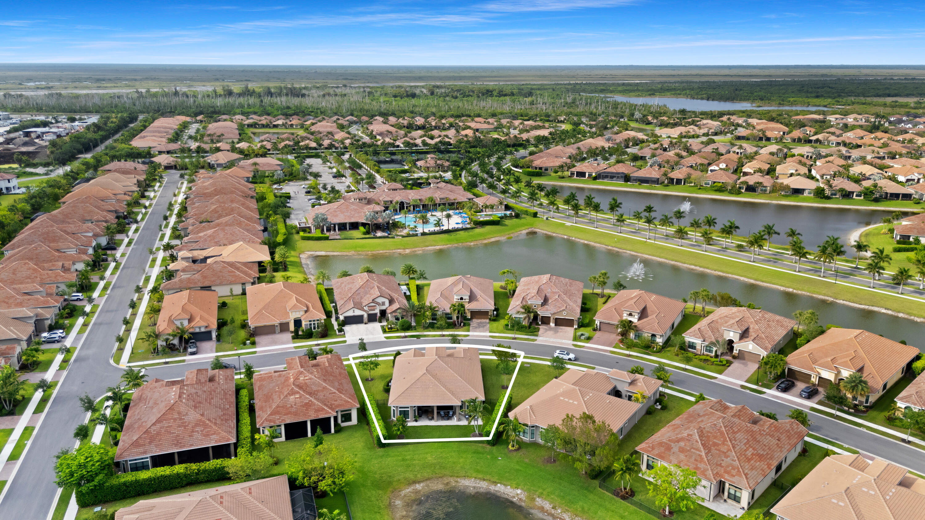 PARKLAND ROYALE - Residential