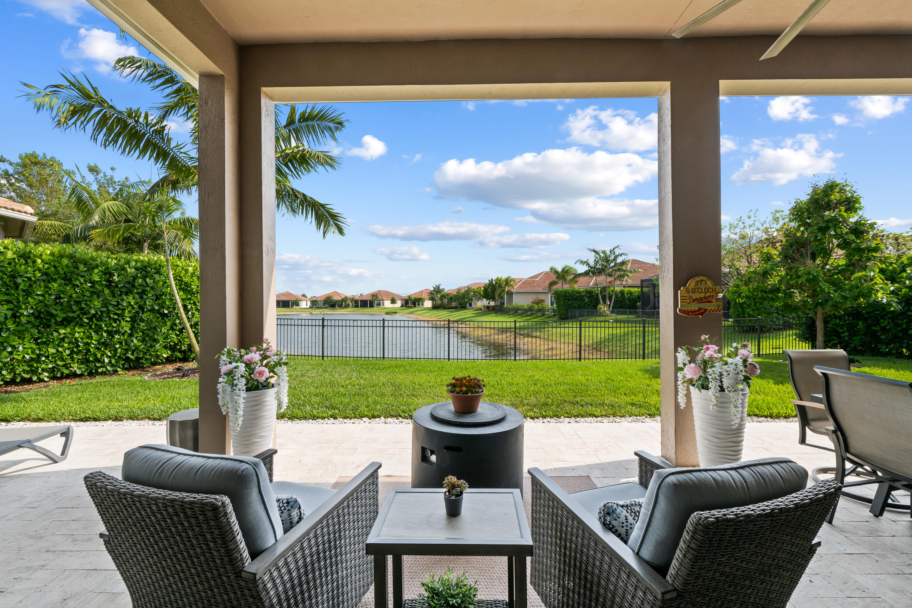 PARKLAND ROYALE - Residential