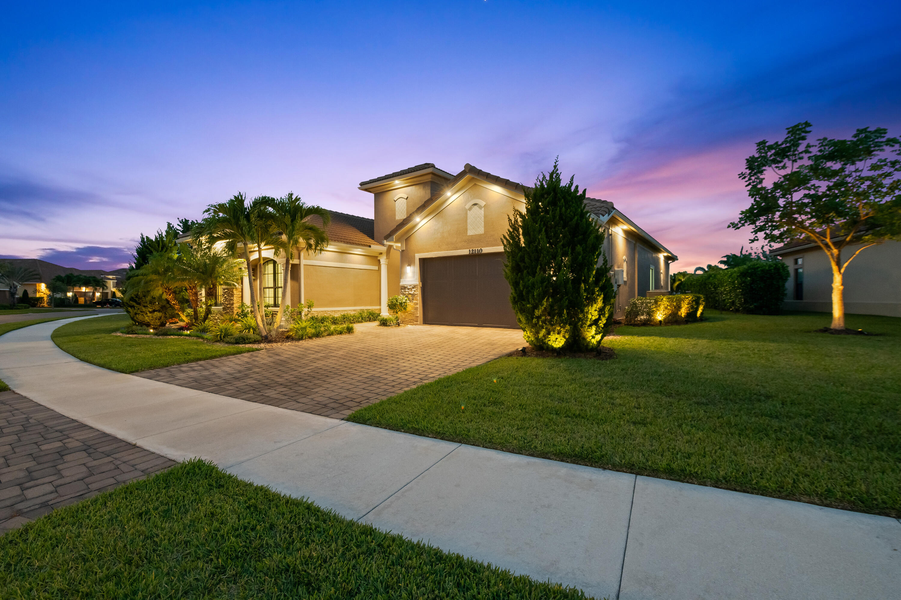 PARKLAND ROYALE - Residential