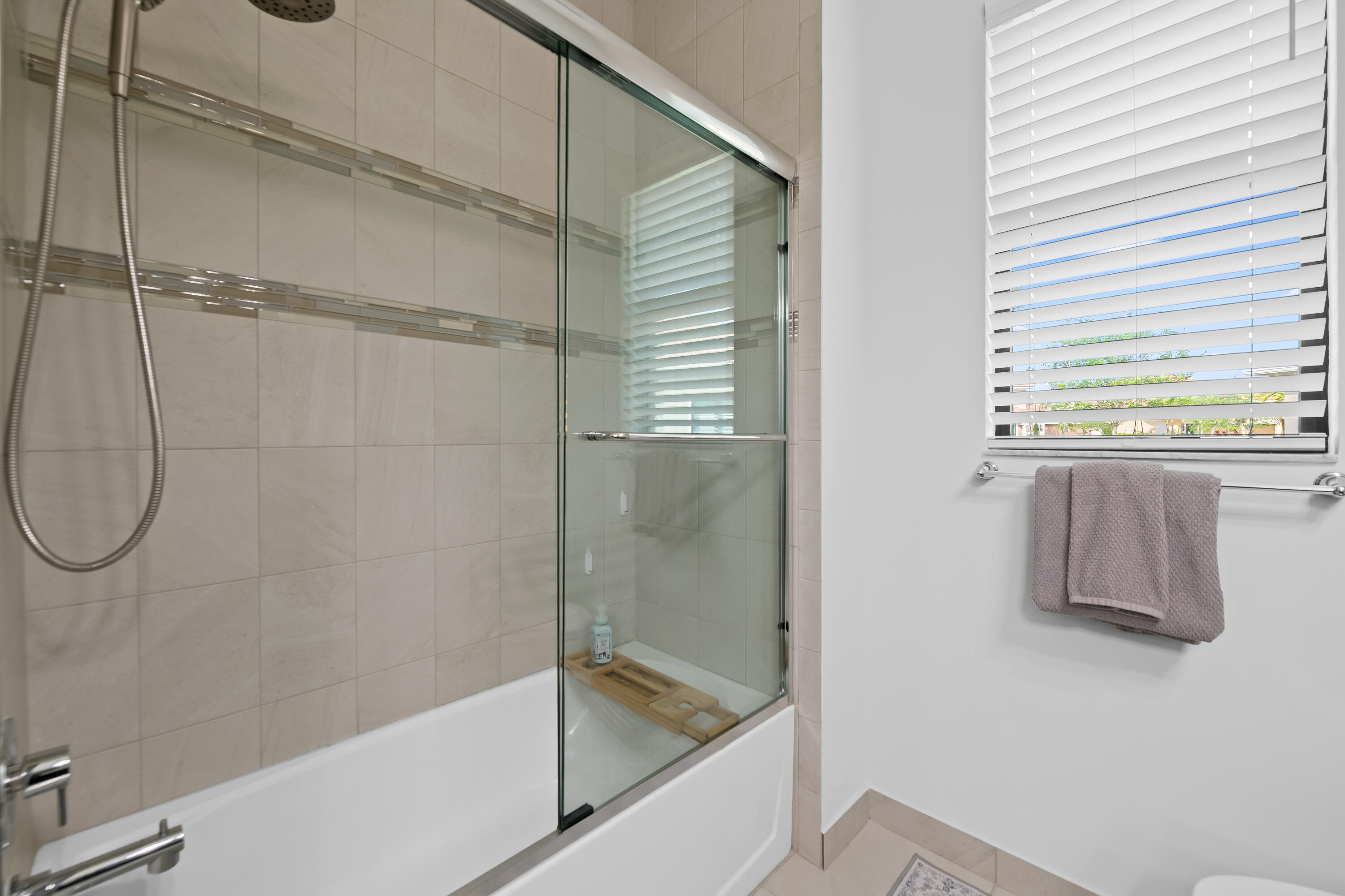 PARKLAND ROYALE - Residential