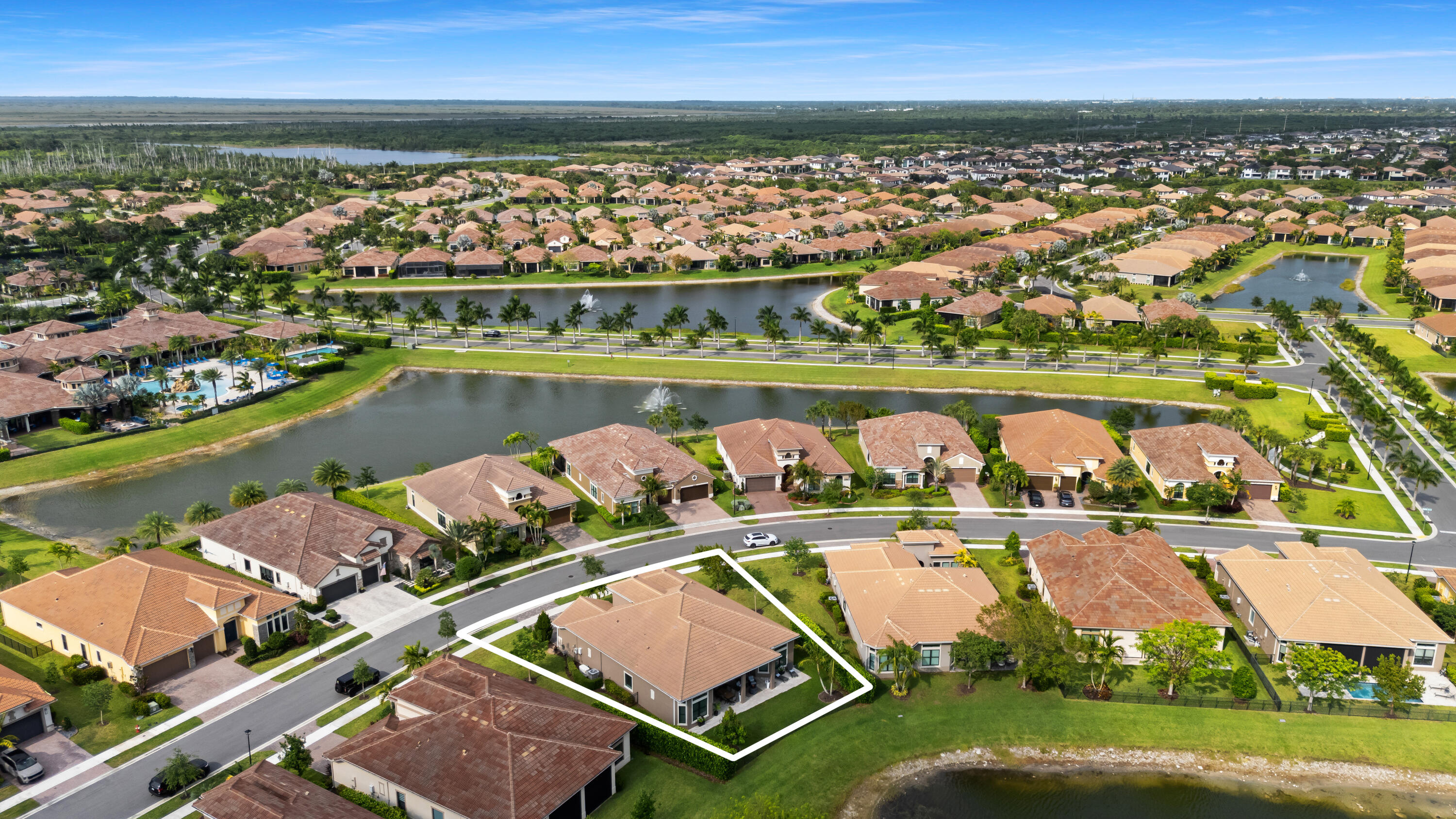 PARKLAND ROYALE - Residential