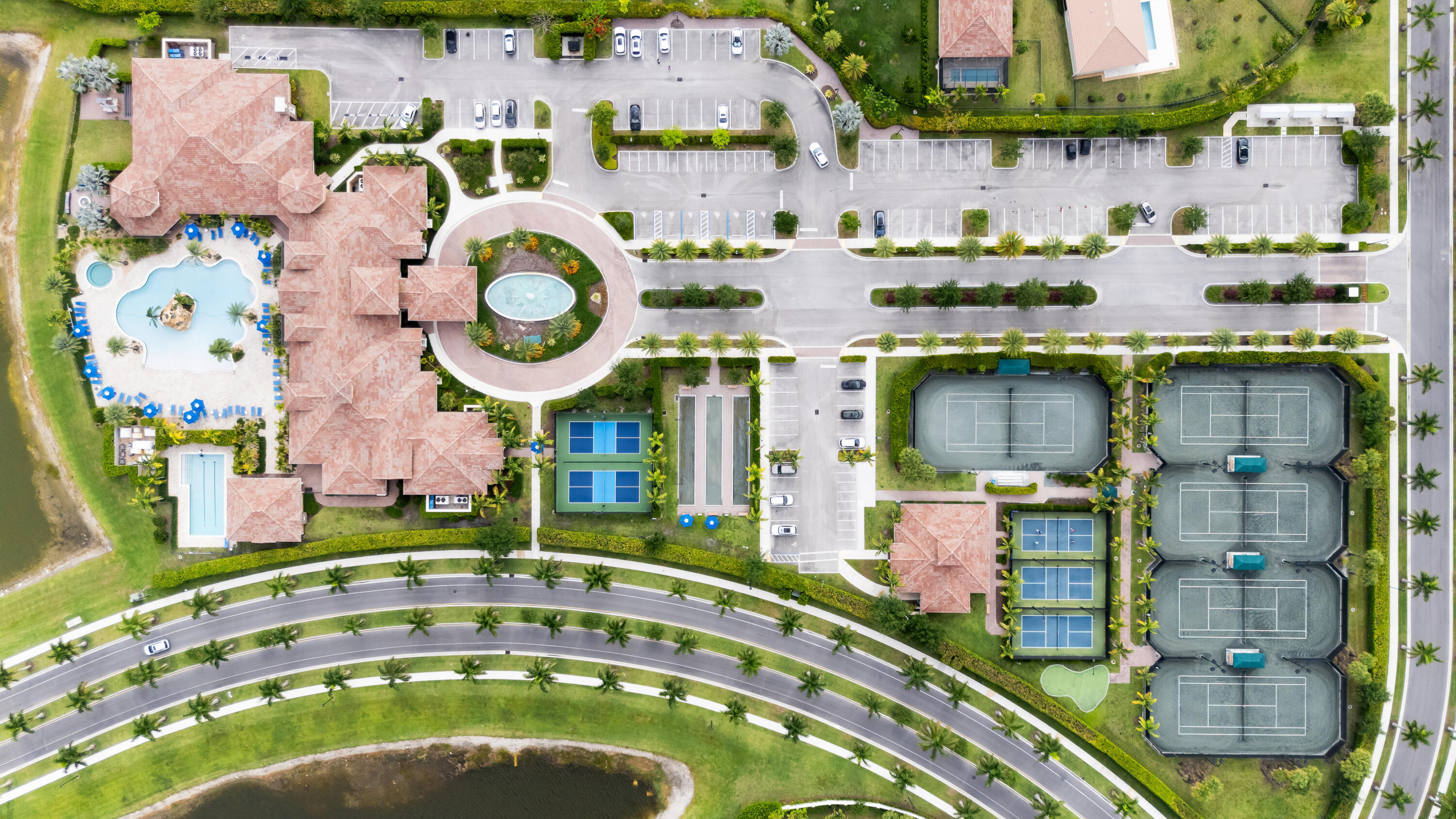 PARKLAND ROYALE - Residential