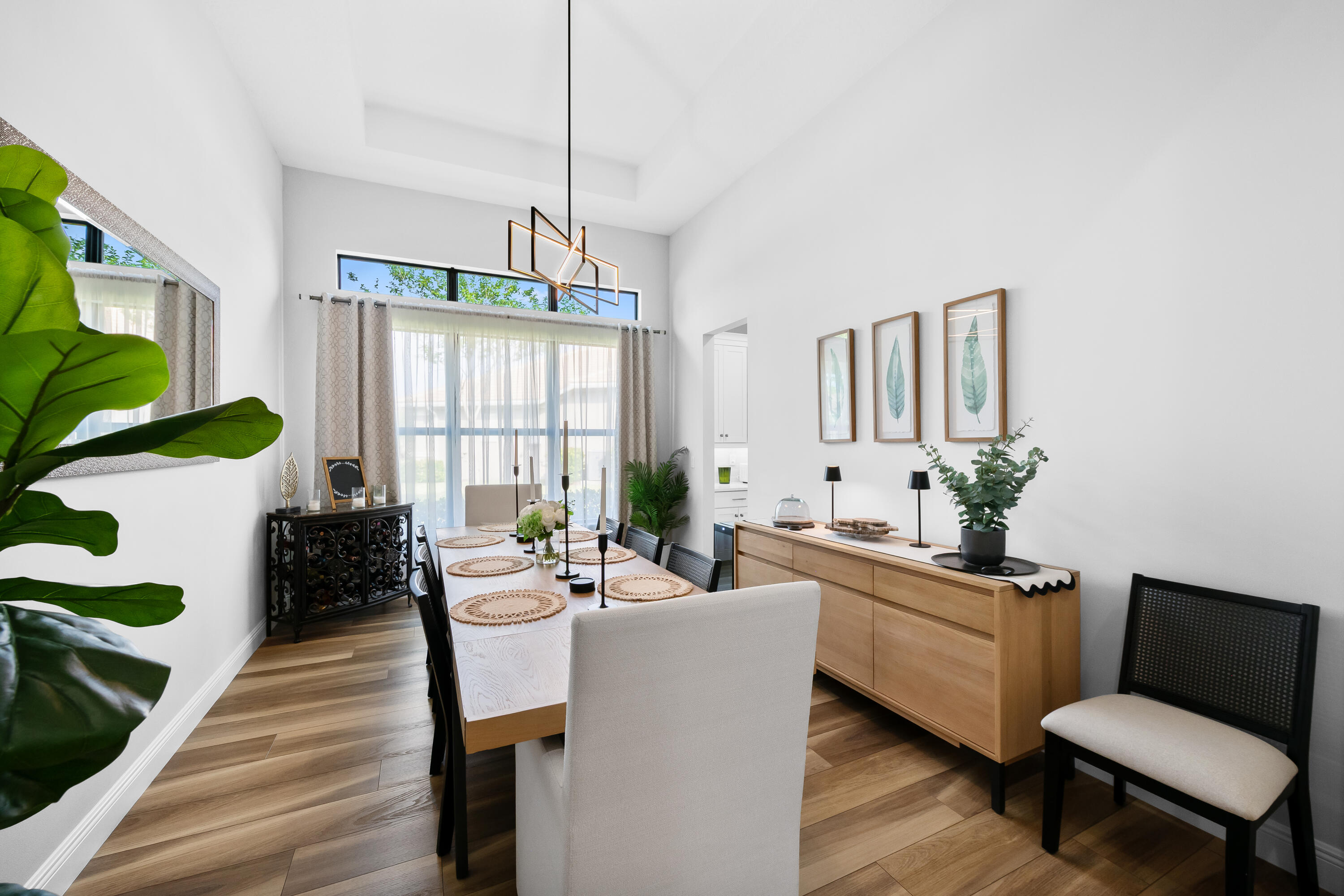 PARKLAND ROYALE - Residential