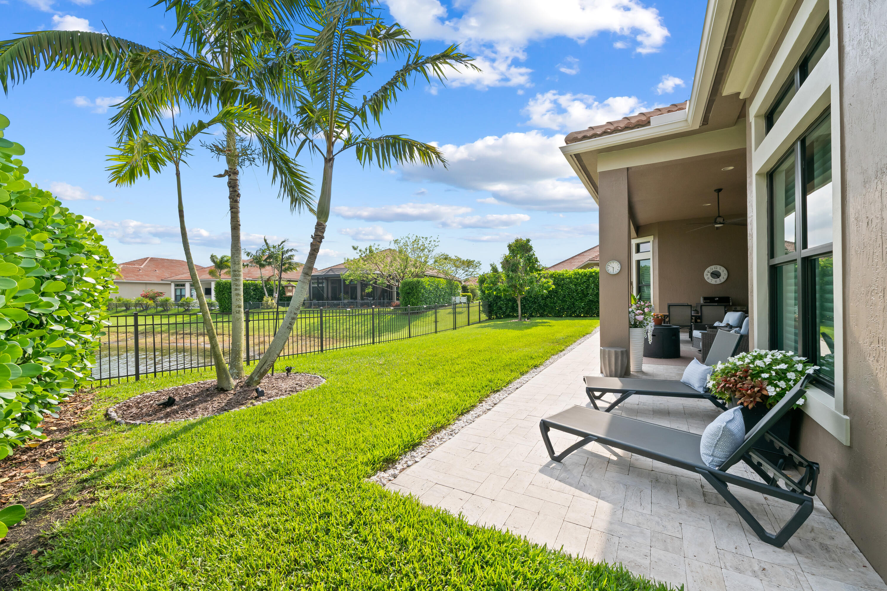 PARKLAND ROYALE - Residential