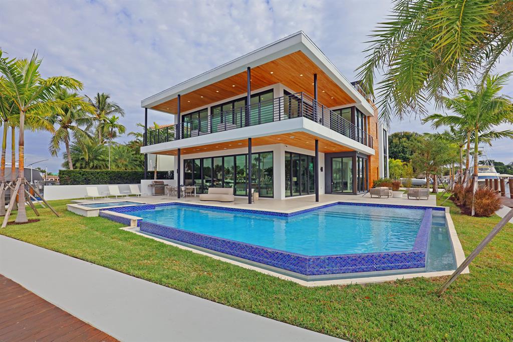 HILLSBORO SHORES SEC B - Residential