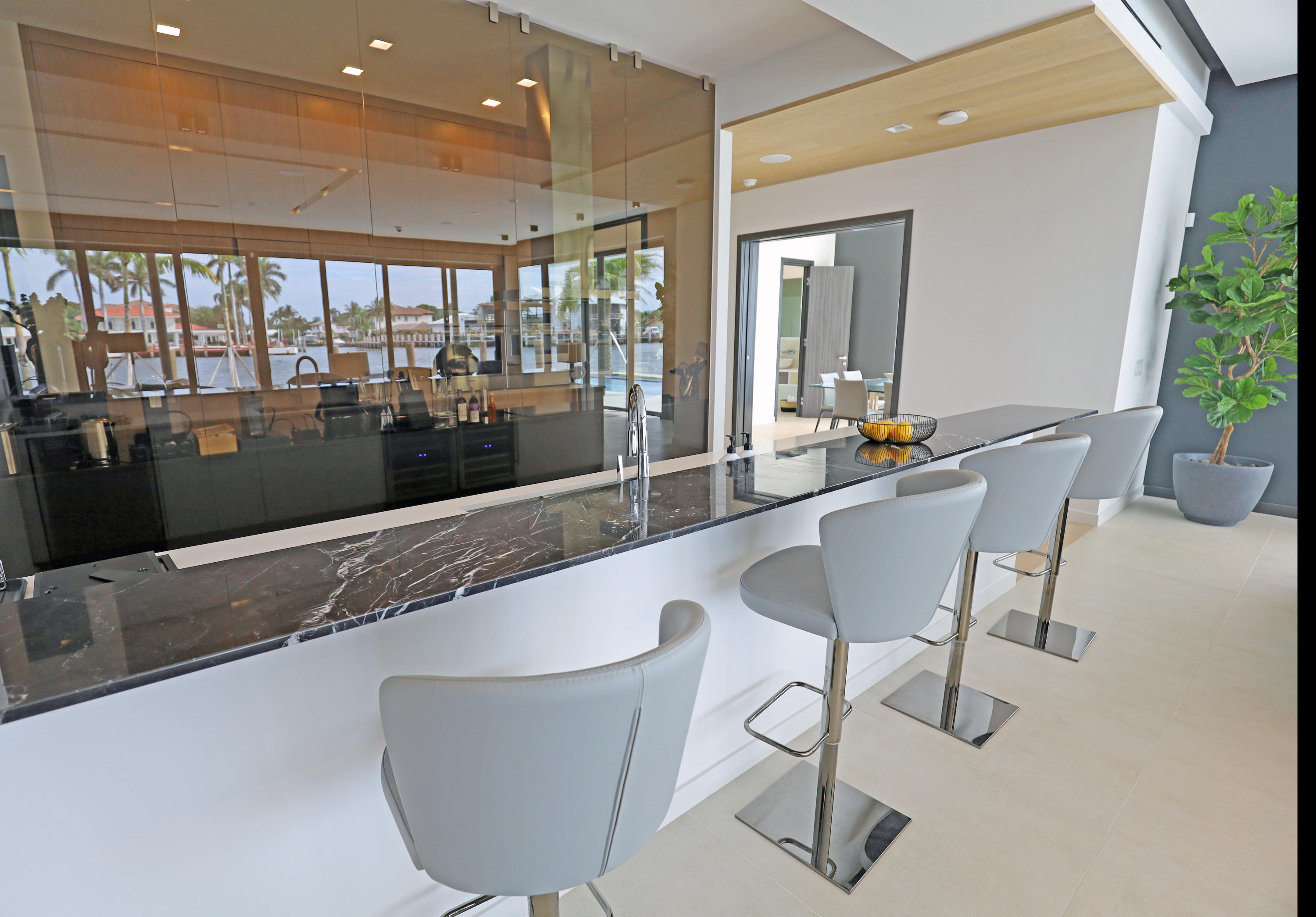 HILLSBORO SHORES SEC B - Residential