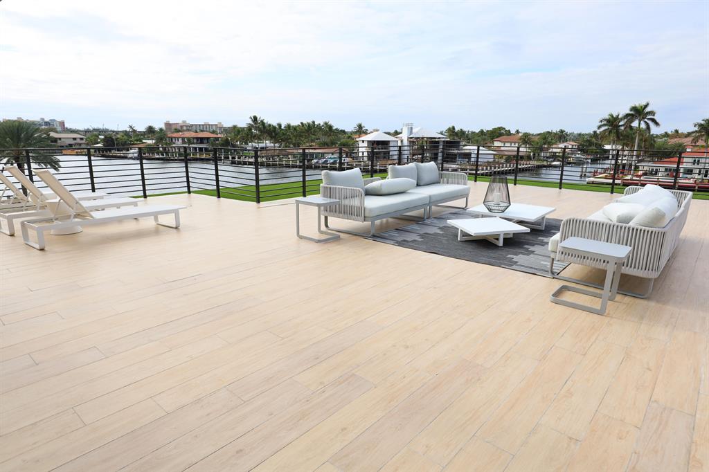 HILLSBORO SHORES SEC B - Residential