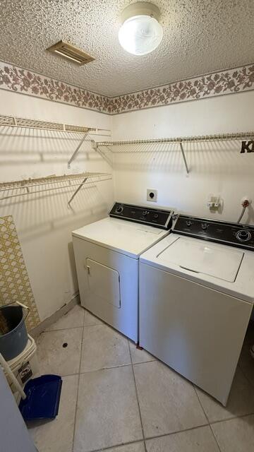 CYPRESS BEND CONDOMINIUM VII - Residential