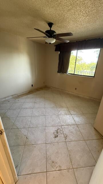 CYPRESS BEND CONDOMINIUM VII - Residential