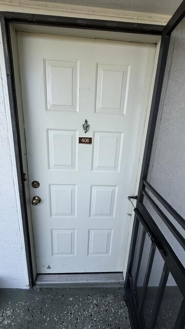 CYPRESS BEND CONDOMINIUM VII - Residential