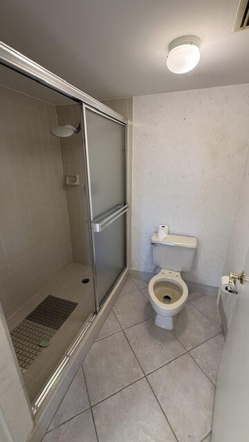 CYPRESS BEND CONDOMINIUM VII - Residential