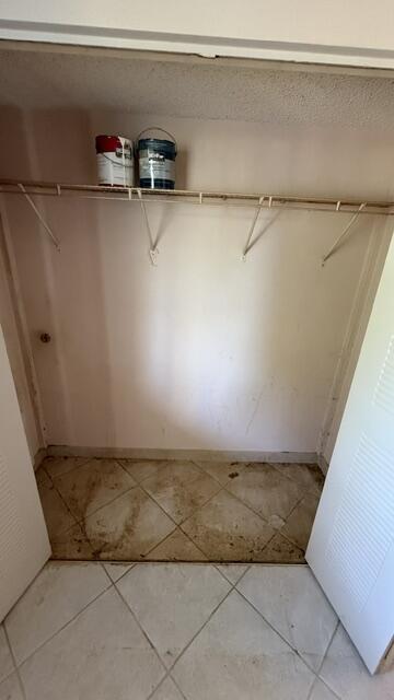 CYPRESS BEND CONDOMINIUM VII - Residential