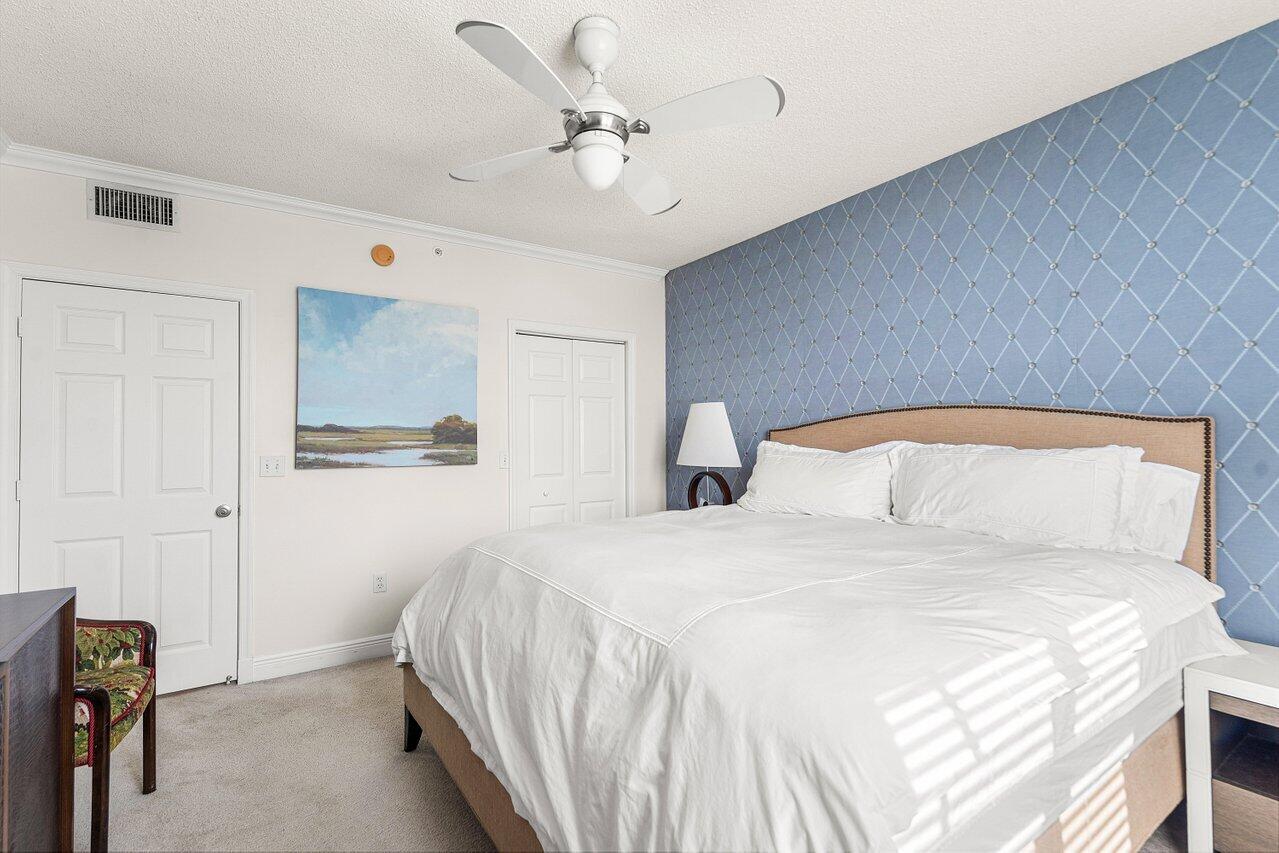 ST ANDREWS AT POLO CLUB CONDO - Residential Lease