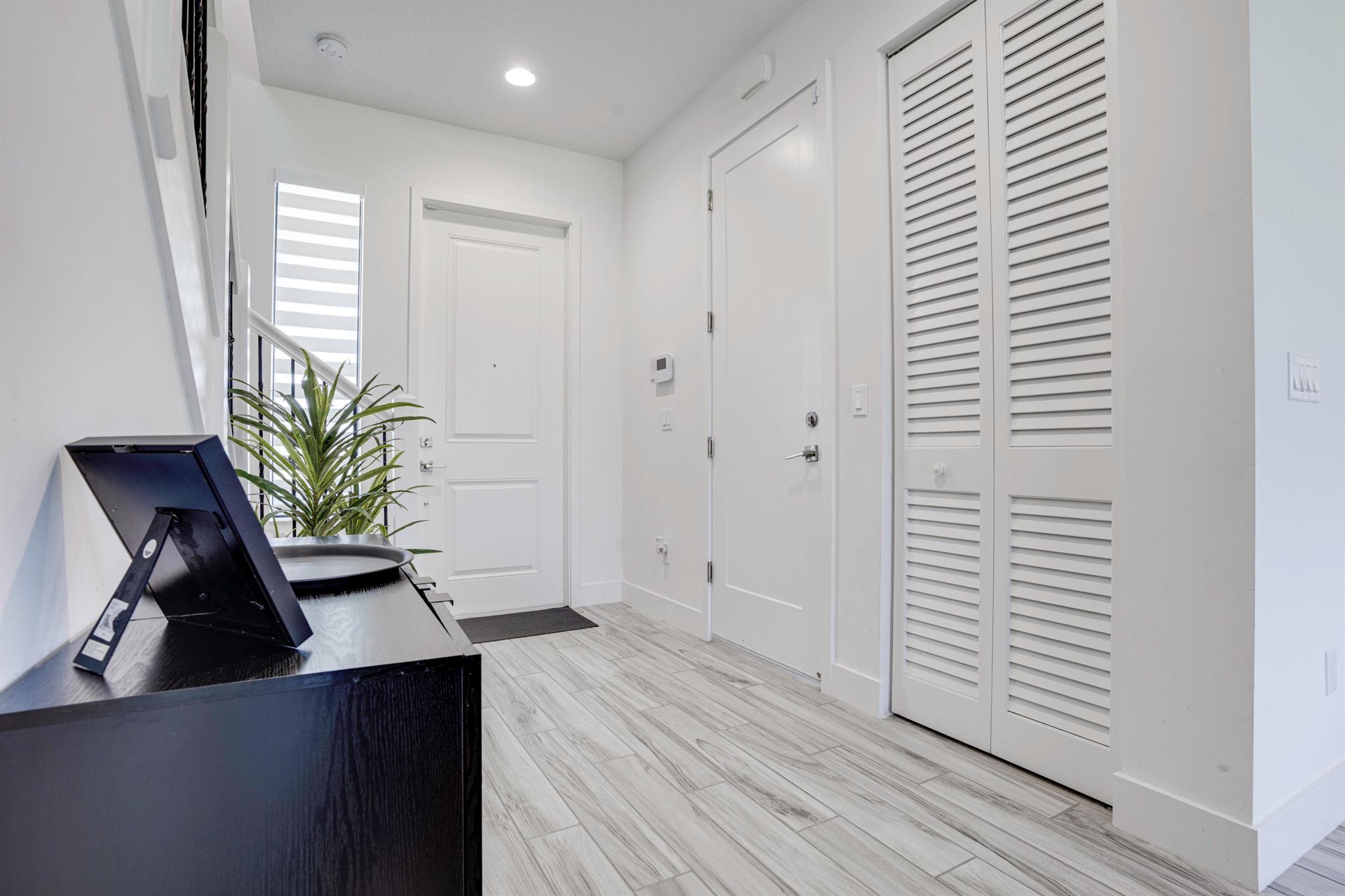 SKY COVE - Residential