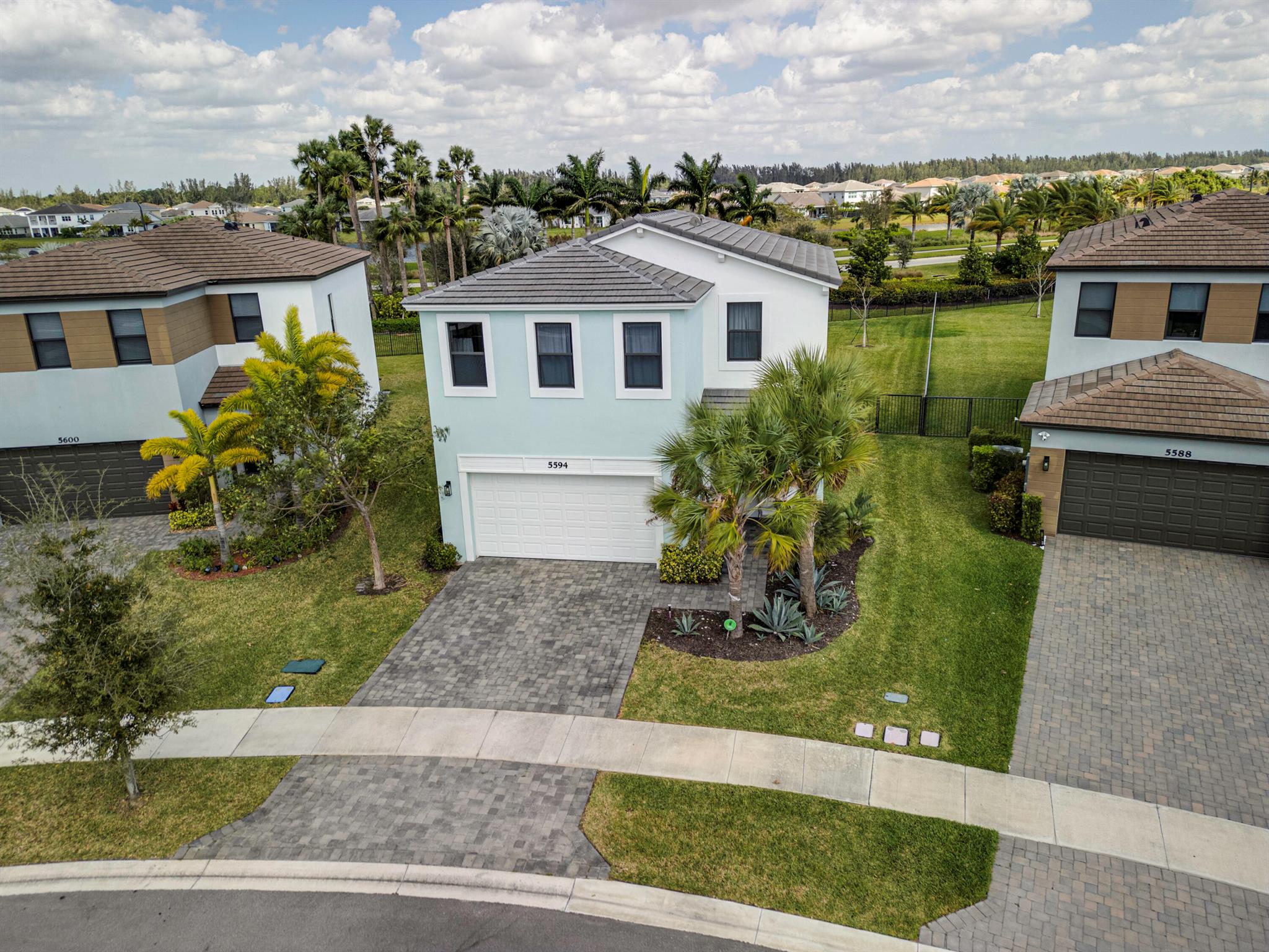 SKY COVE - Residential