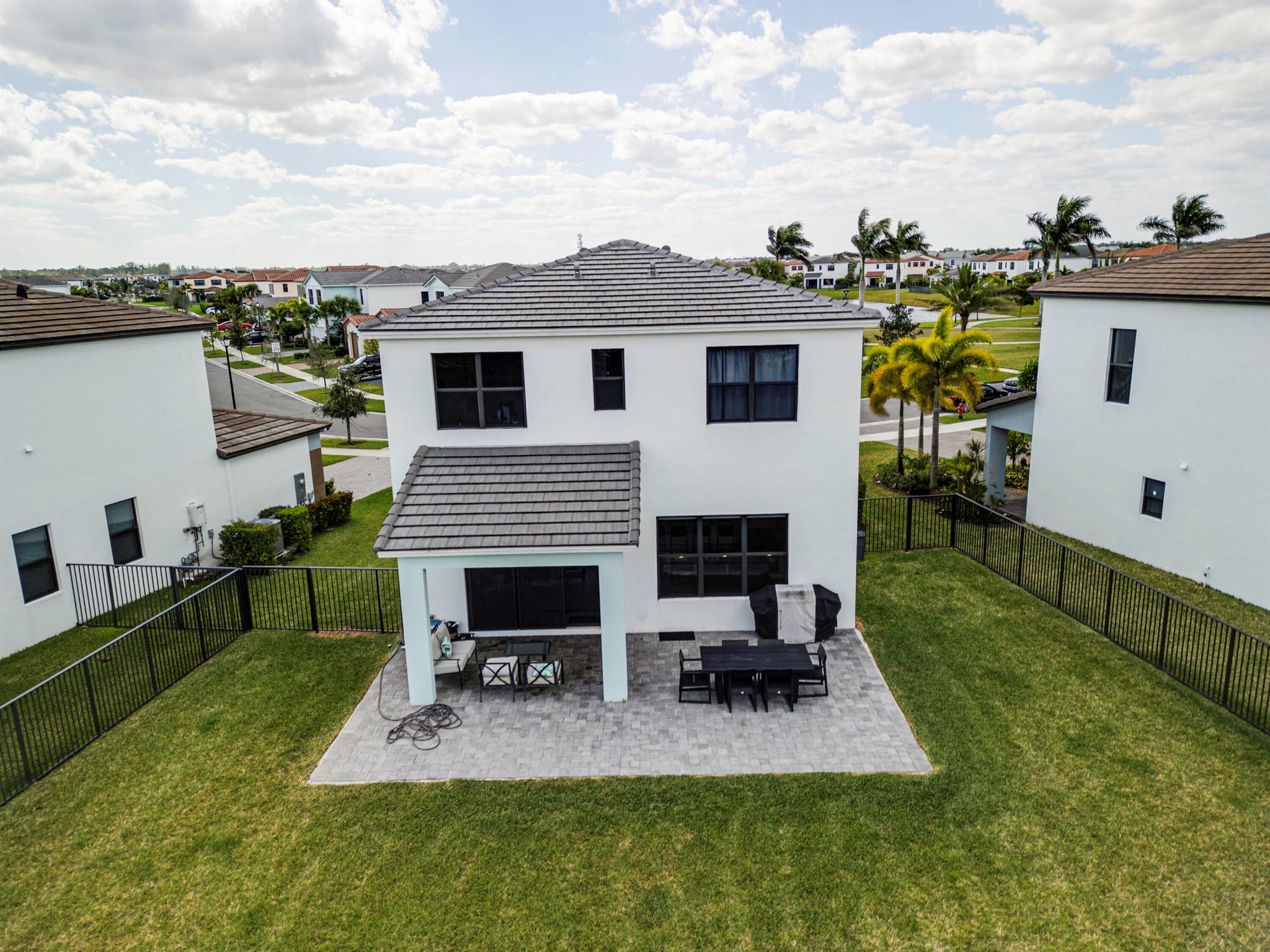 SKY COVE - Residential