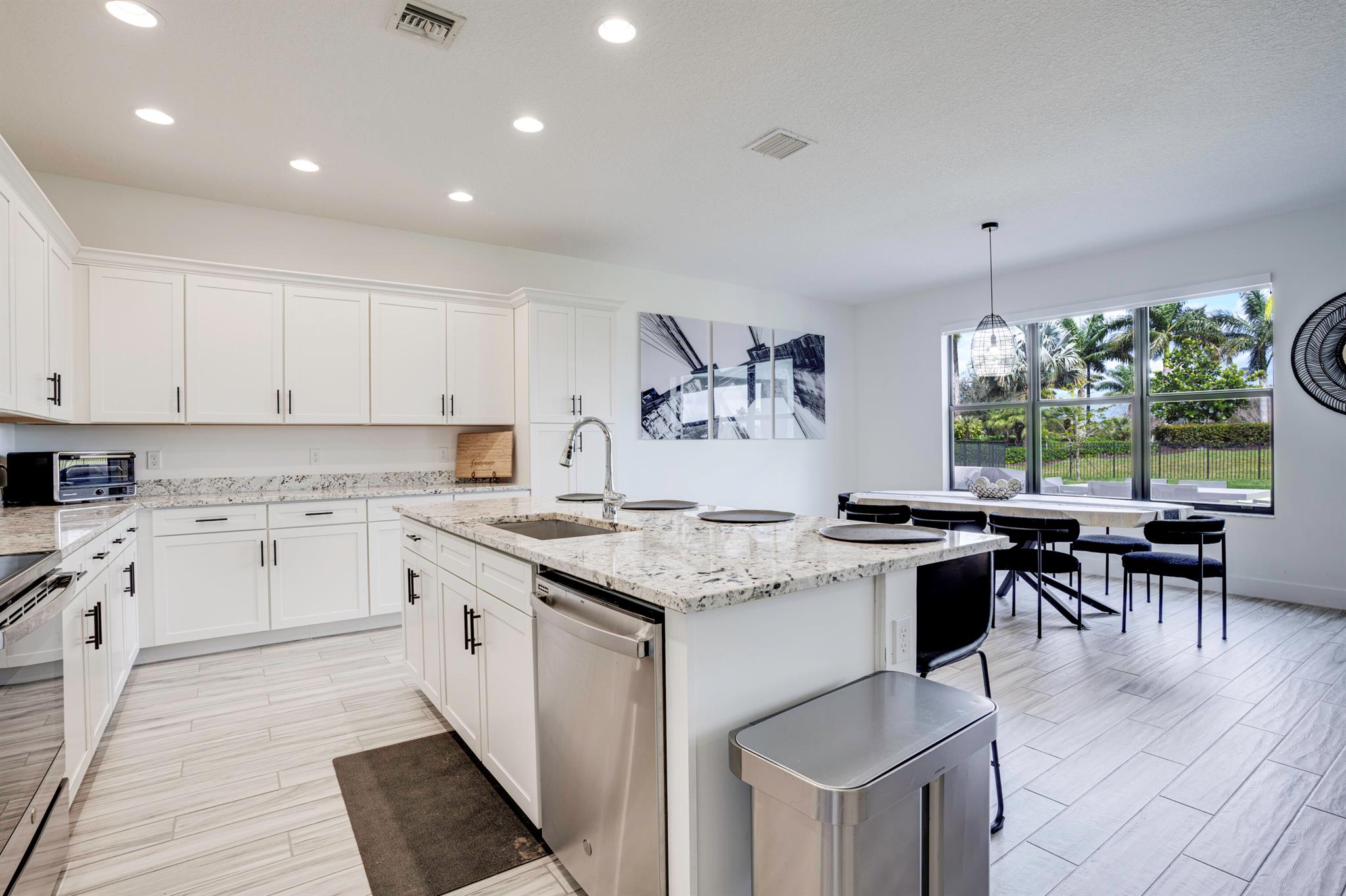 SKY COVE - Residential