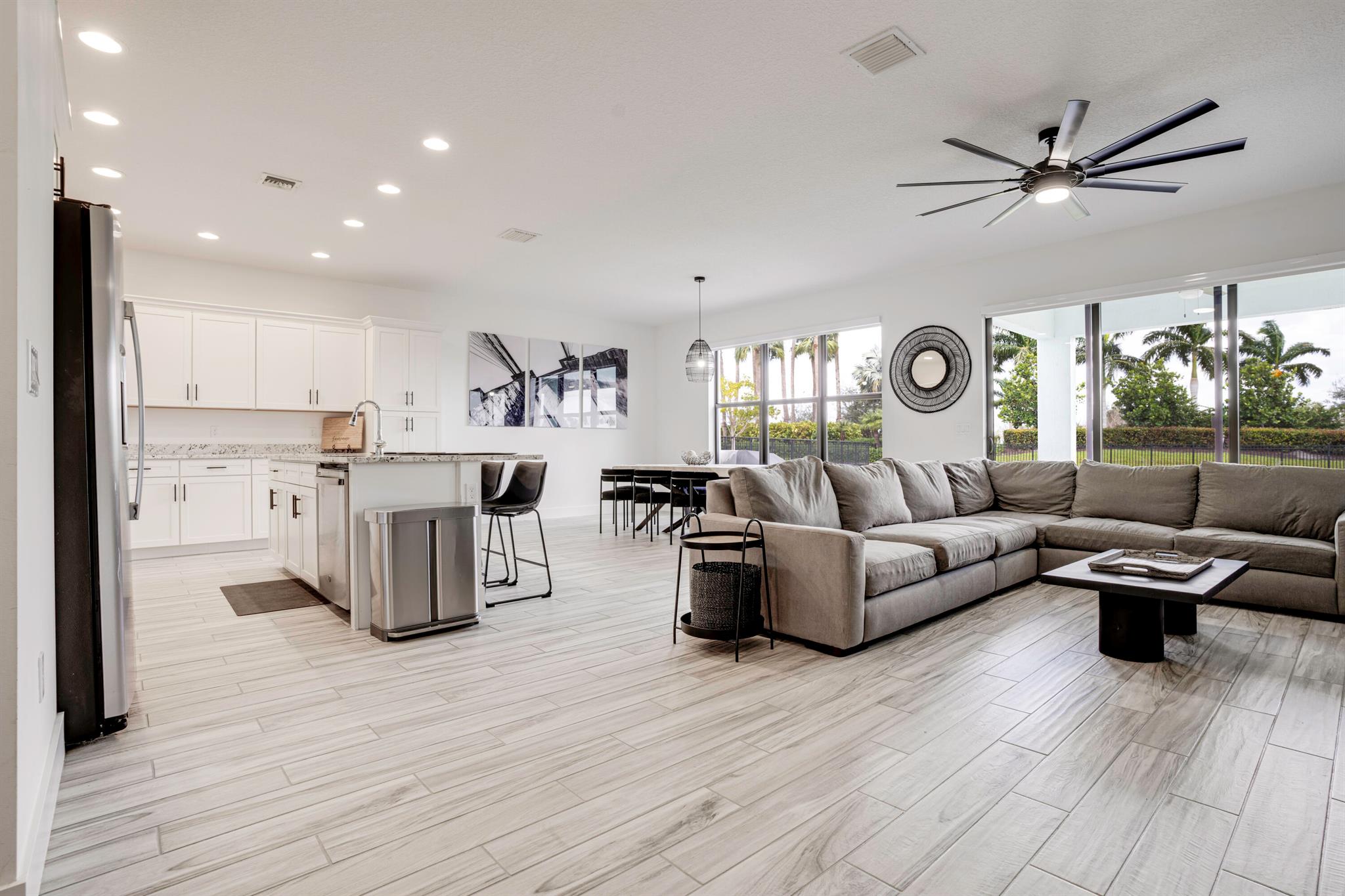 SKY COVE - Residential