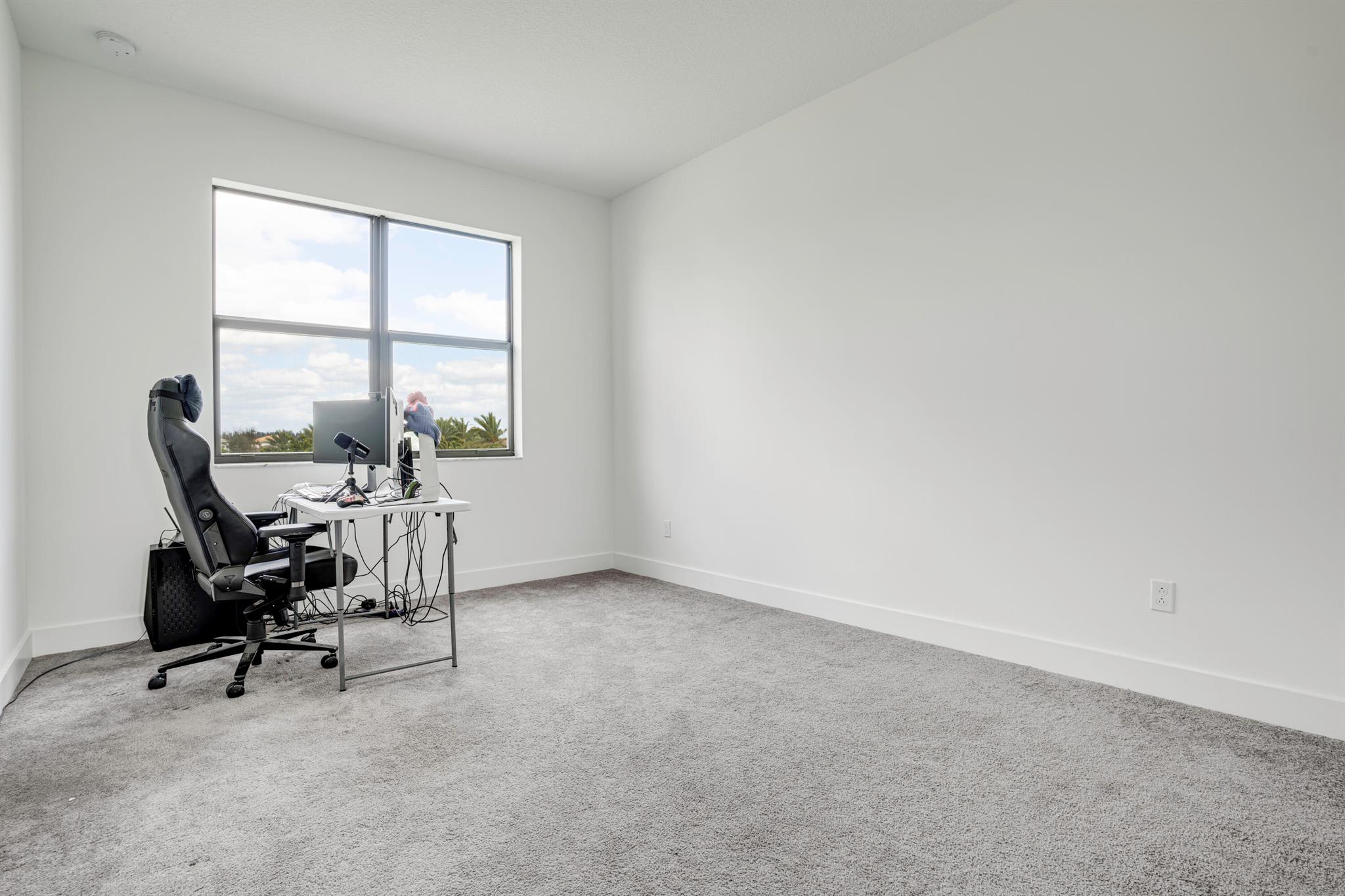 SKY COVE - Residential