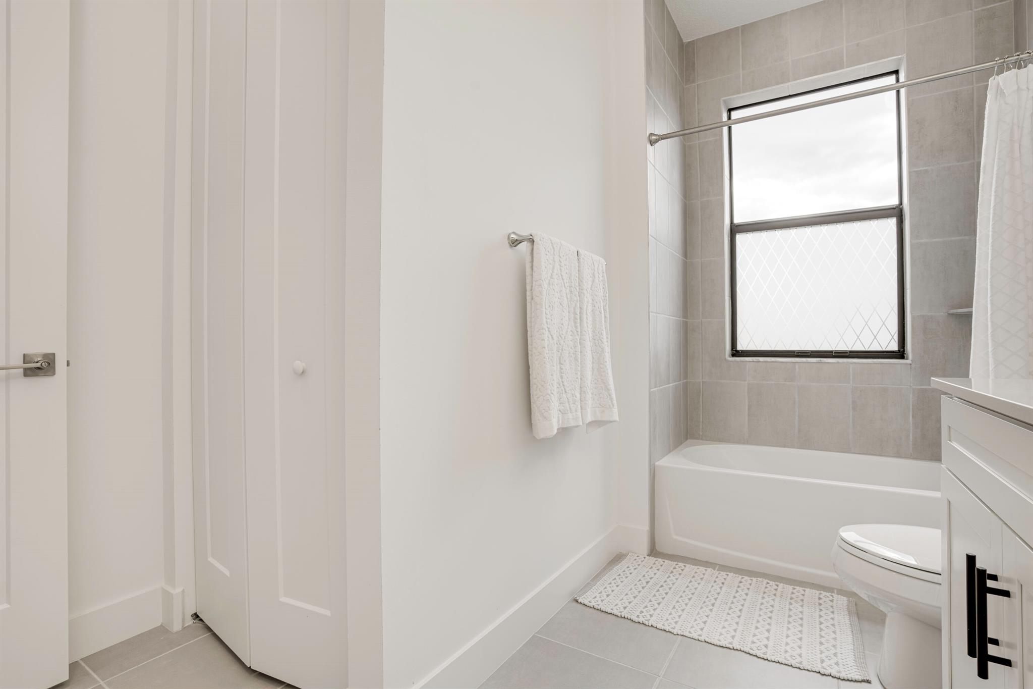 SKY COVE - Residential