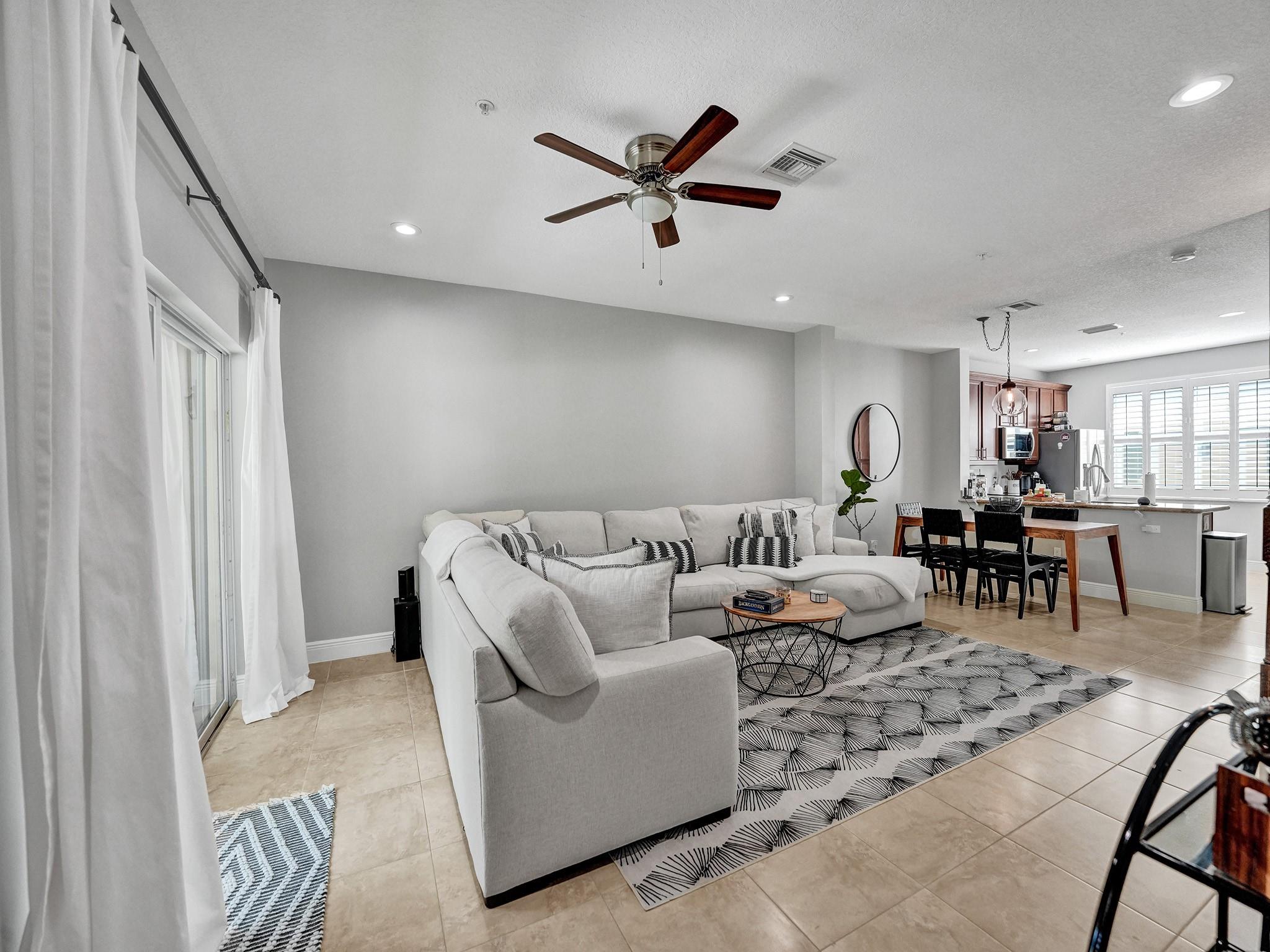 Vista Bella - Residential