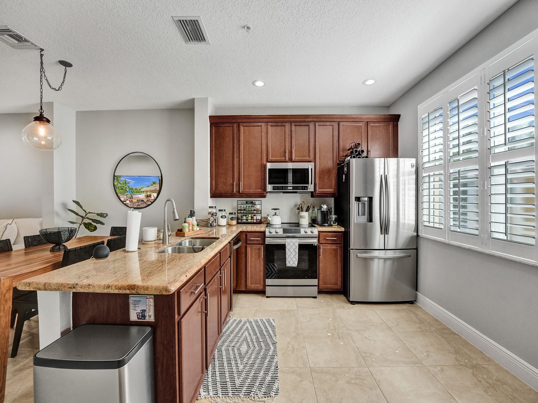 Vista Bella - Residential