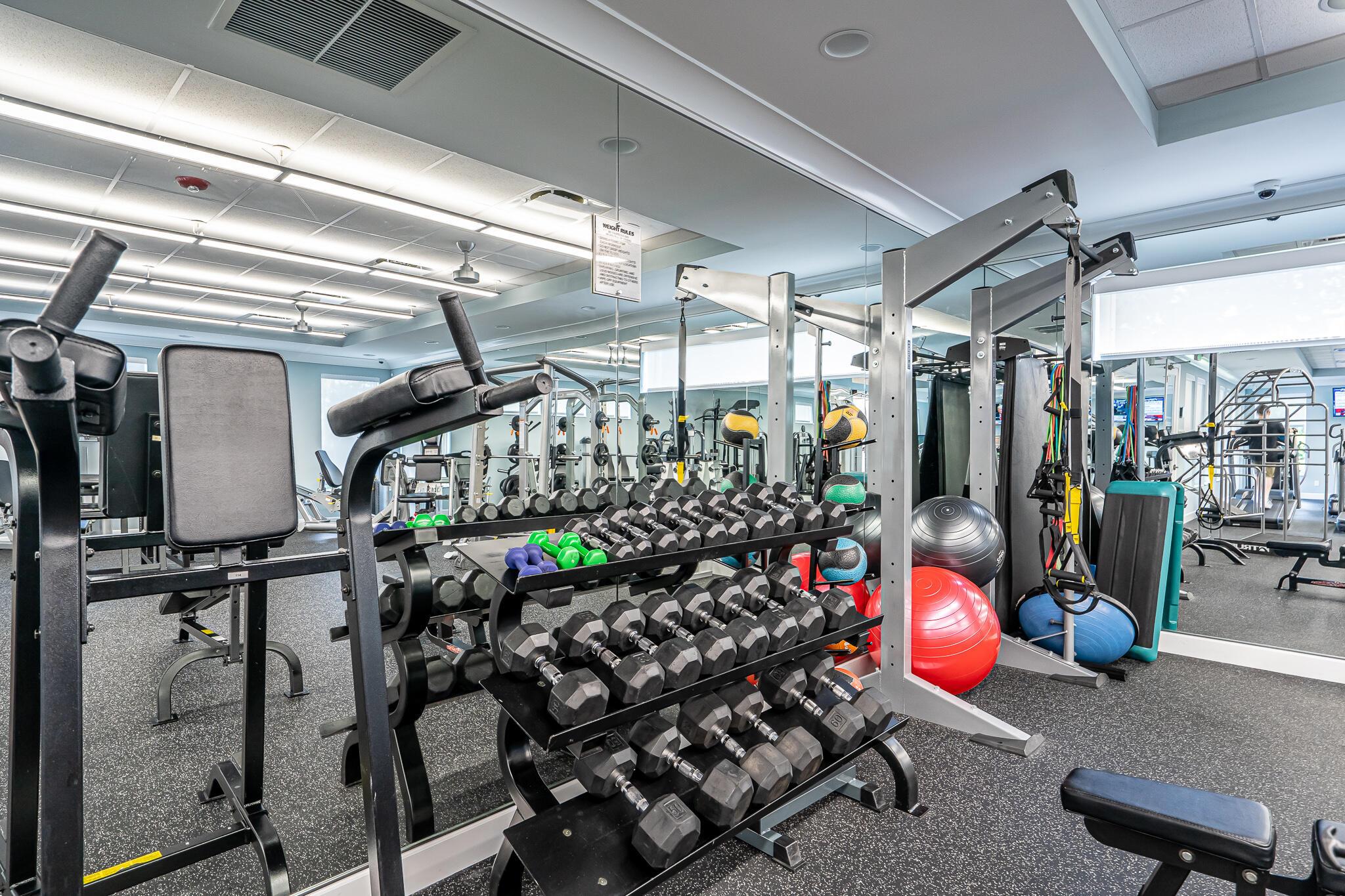 VALENCIA ISLES 3 - Residential