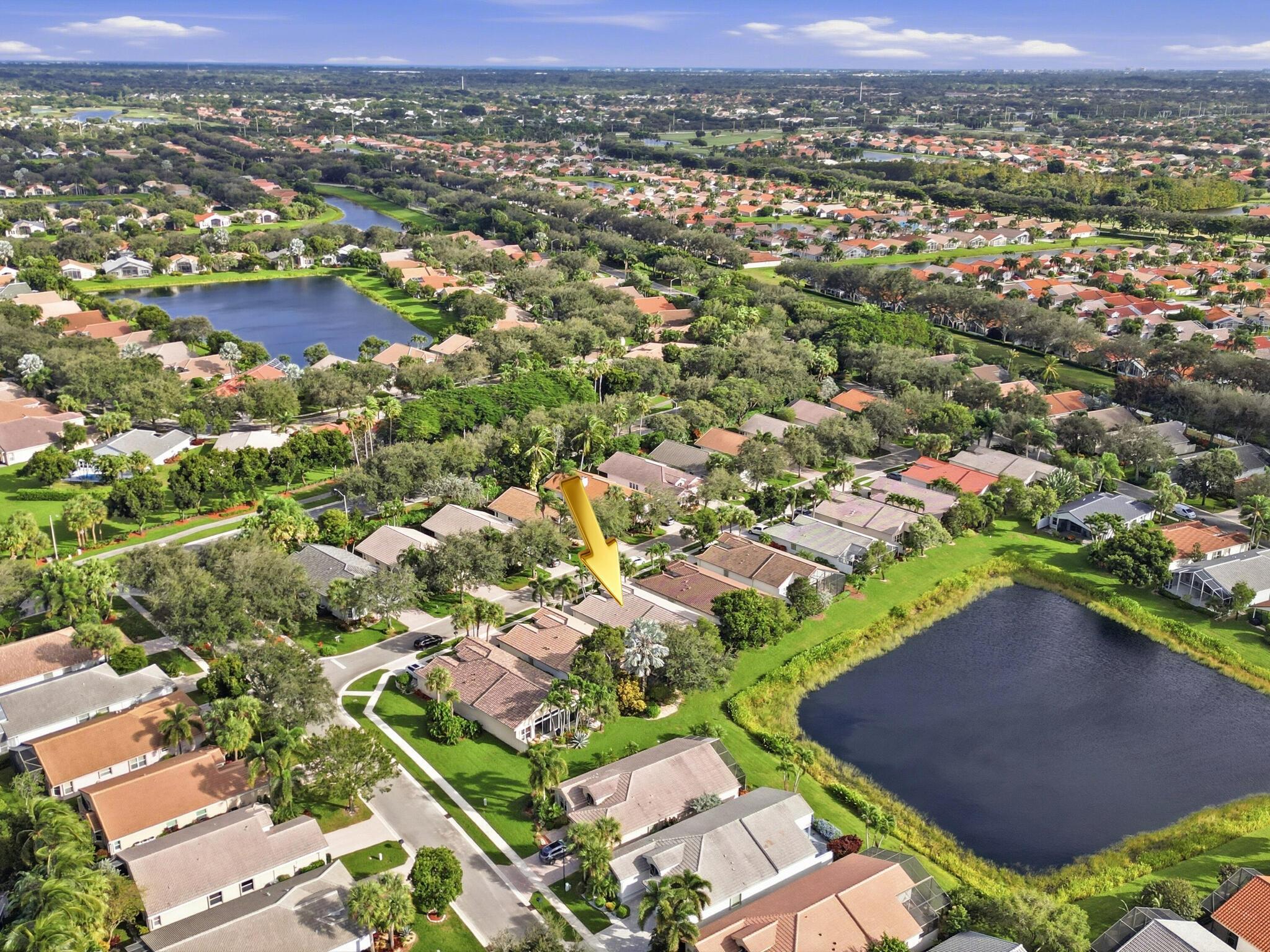 VALENCIA ISLES 3 - Residential