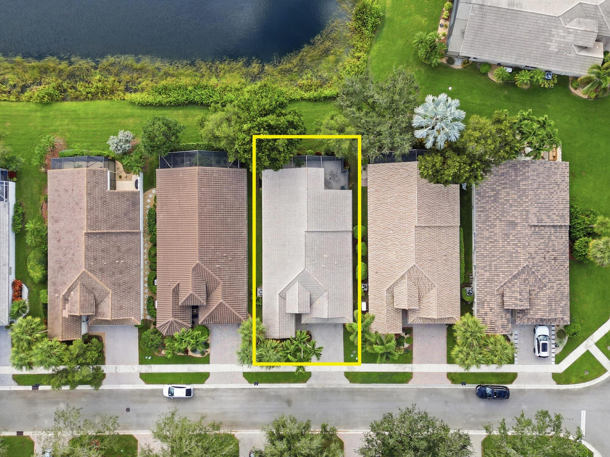 VALENCIA ISLES 3 - Residential