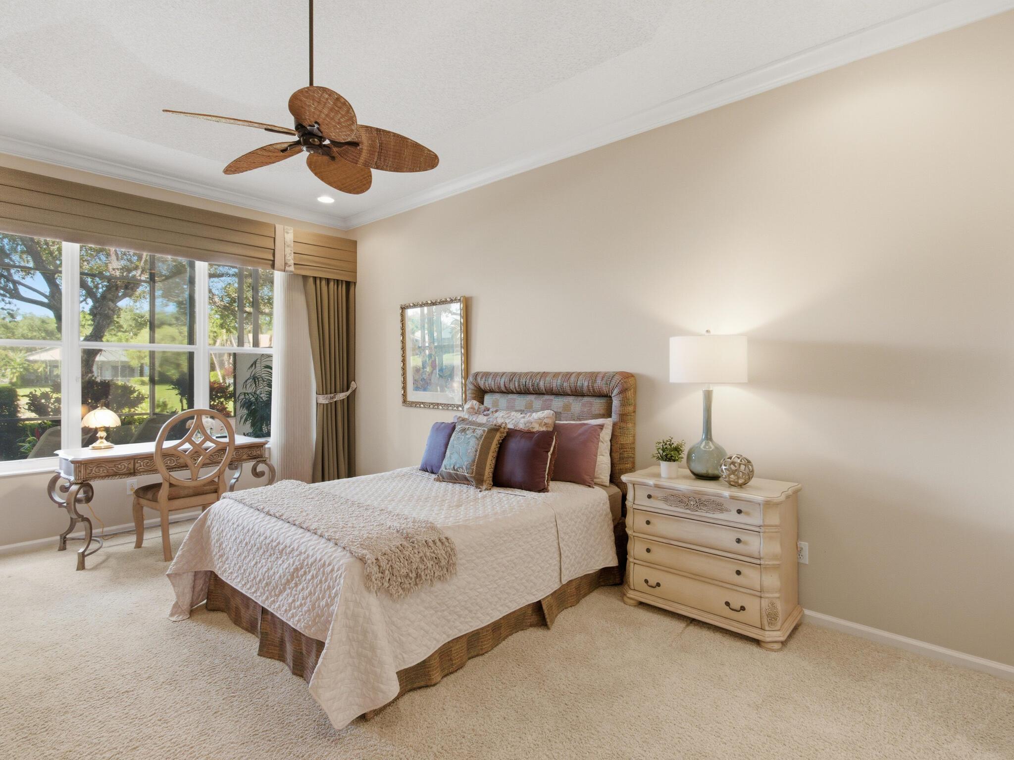 VALENCIA ISLES 3 - Residential