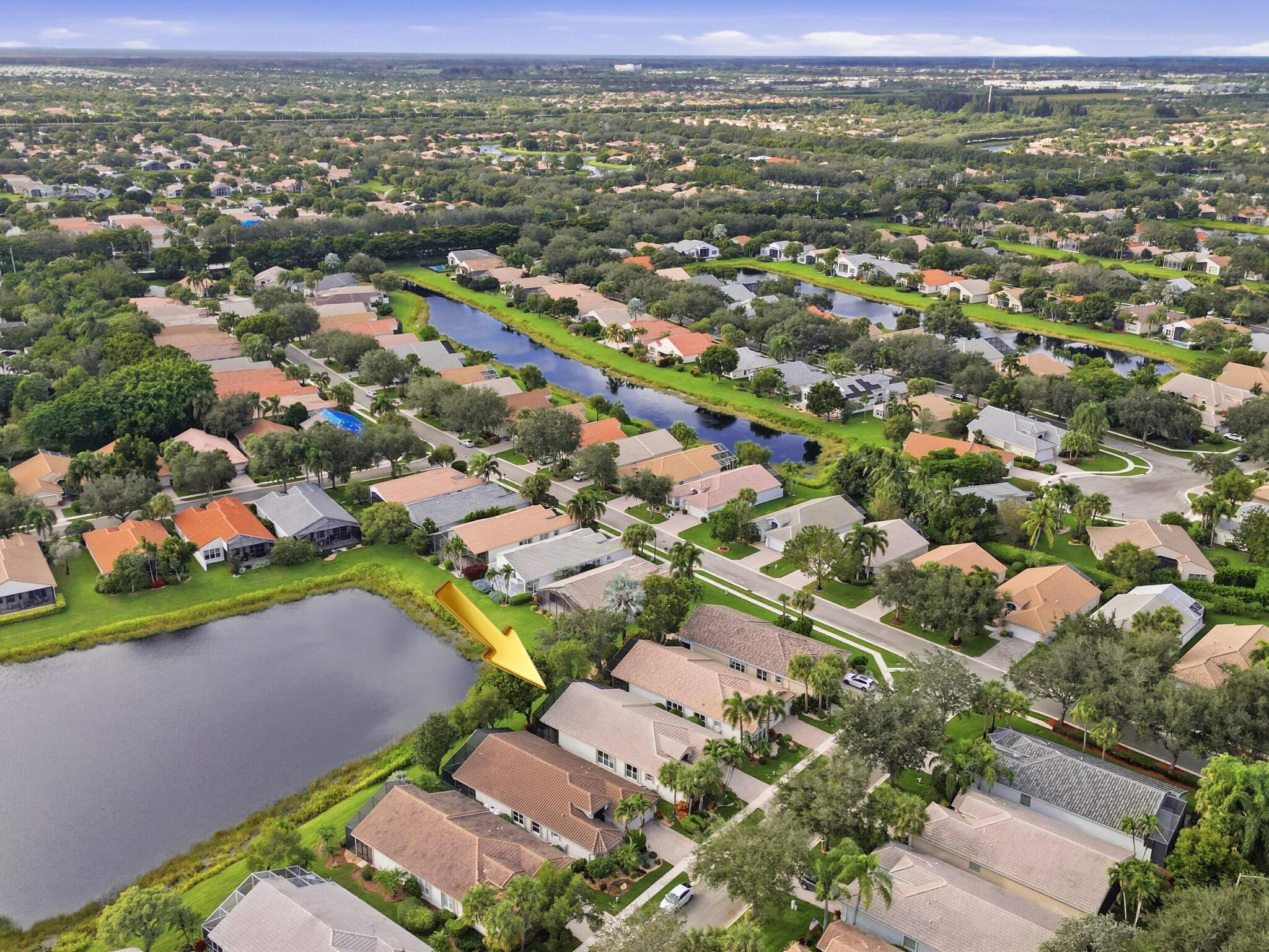 VALENCIA ISLES 3 - Residential