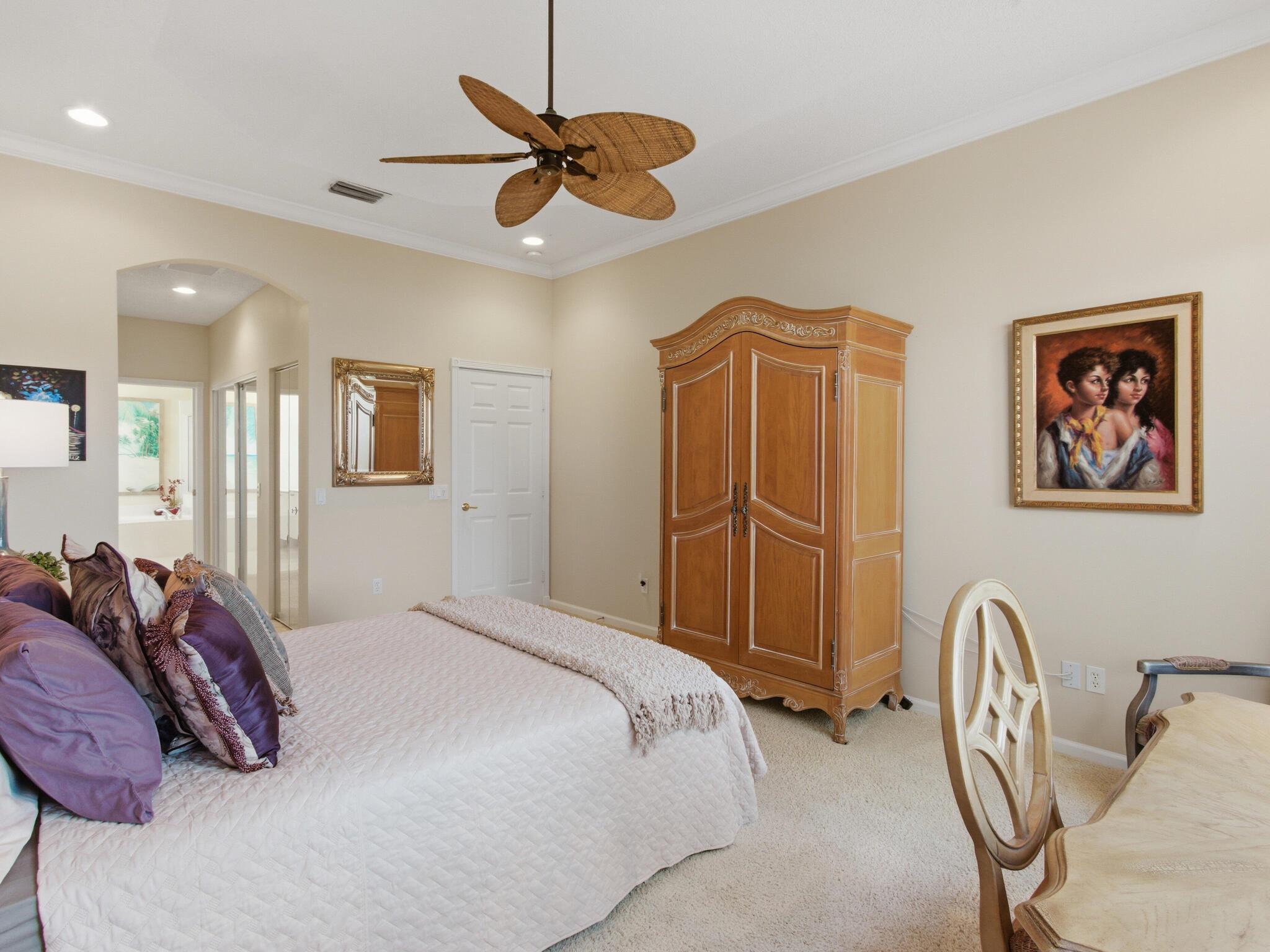 VALENCIA ISLES 3 - Residential