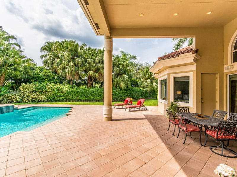 THE RESERVE, WESTON HILLS - Residential