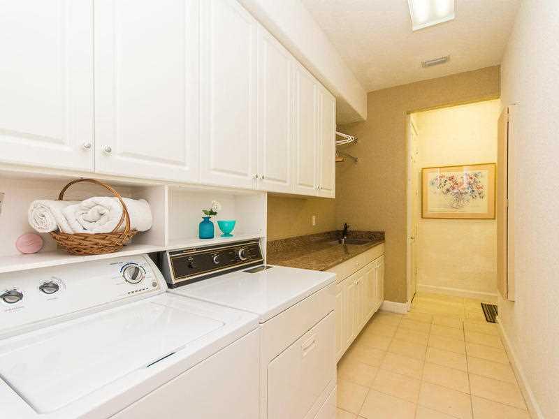 THE RESERVE, WESTON HILLS - Residential