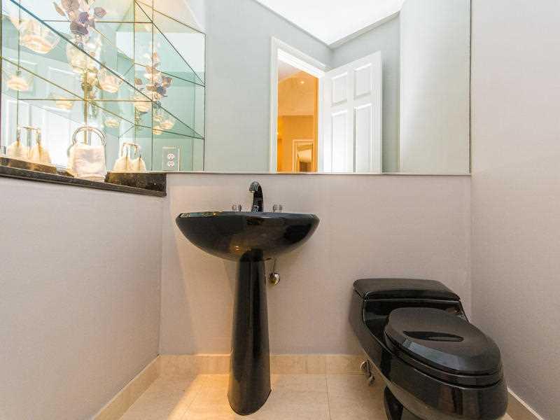 THE RESERVE, WESTON HILLS - Residential