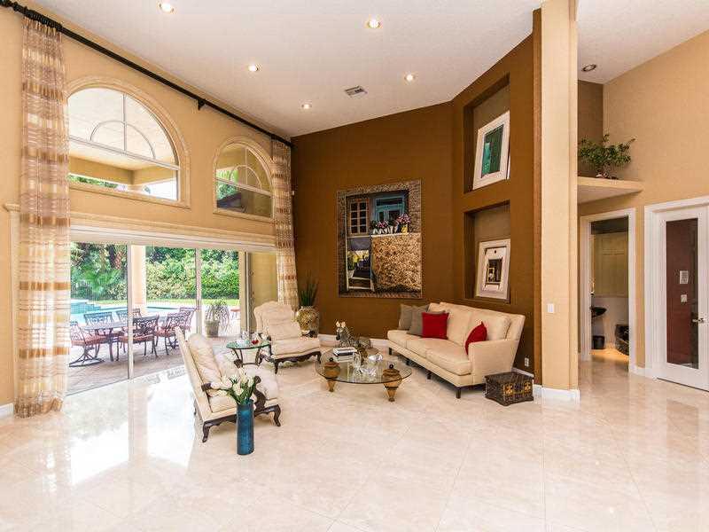 THE RESERVE, WESTON HILLS - Residential