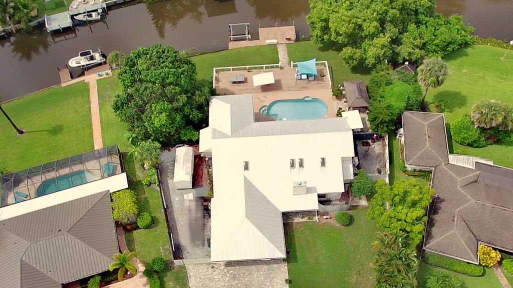 Photo of 147 N Naranja Avenue, Port Saint Lucie, FL 34983 (MLS # R11103243)