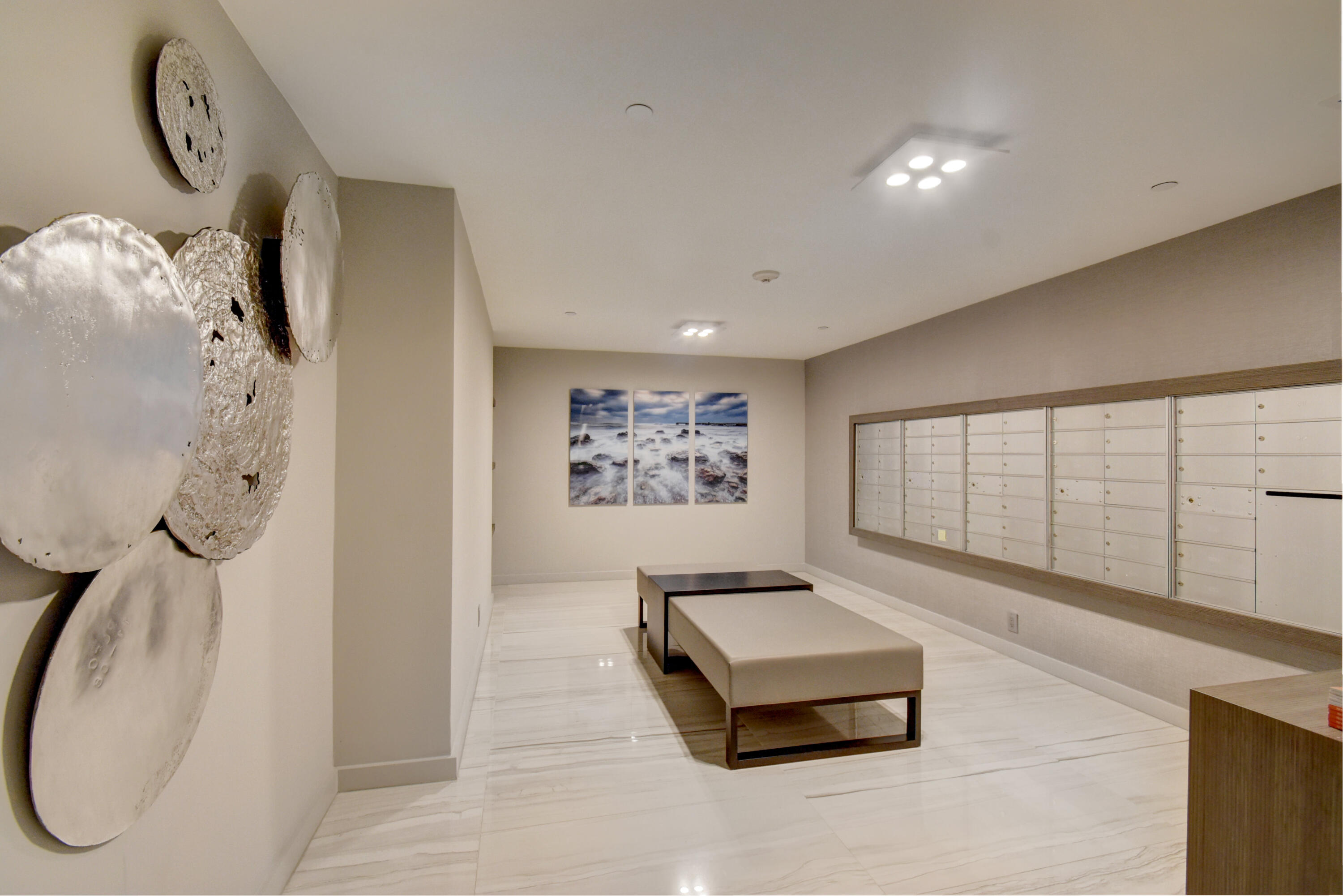 YACHT & RACQUET CLUB OF BOCA RATON CONDO - Residential