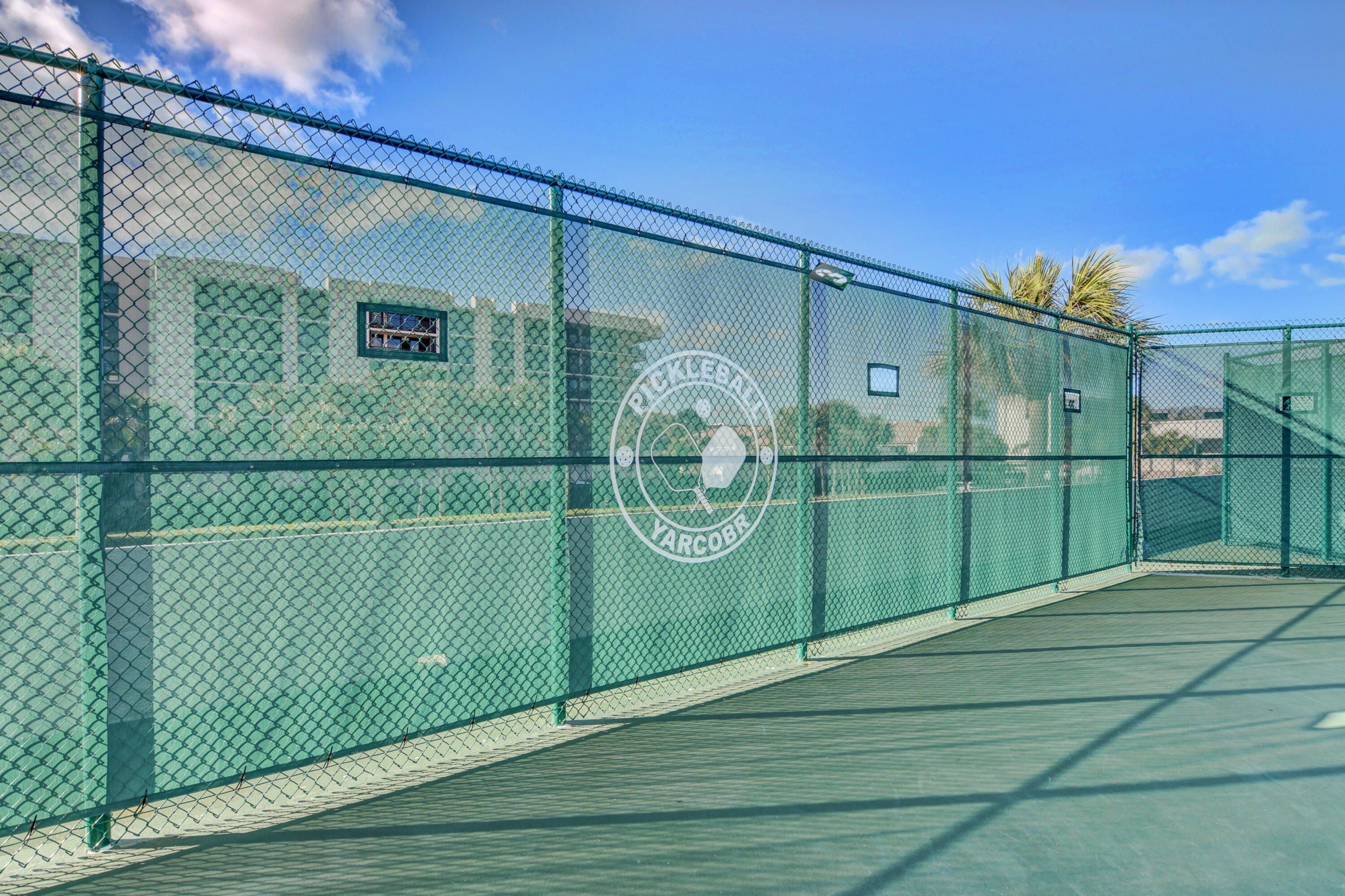 YACHT & RACQUET CLUB OF BOCA RATON CONDO - Residential